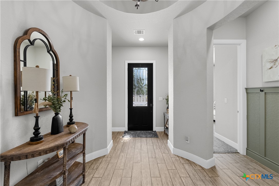 San Marcos, Texas, 78666, United States, 4 Bedrooms Bedrooms, ,4 BathroomsBathrooms,Residential,For Sale,1961240