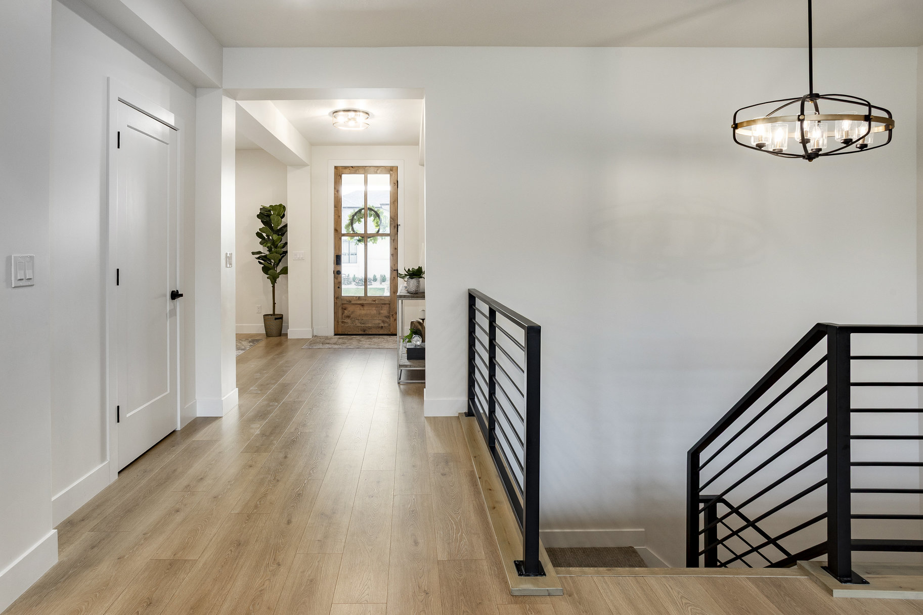  Modern Farmhouse Charm in Farmington - 物件實景