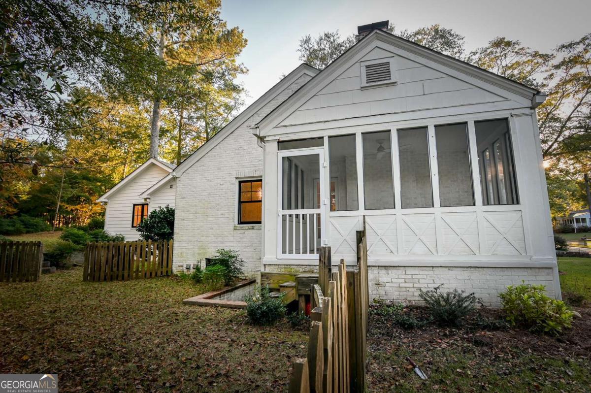 Athens, Georgia, 30606, United States, 4 Bedrooms Bedrooms, ,3 BathroomsBathrooms,Residential,For Sale,1988193