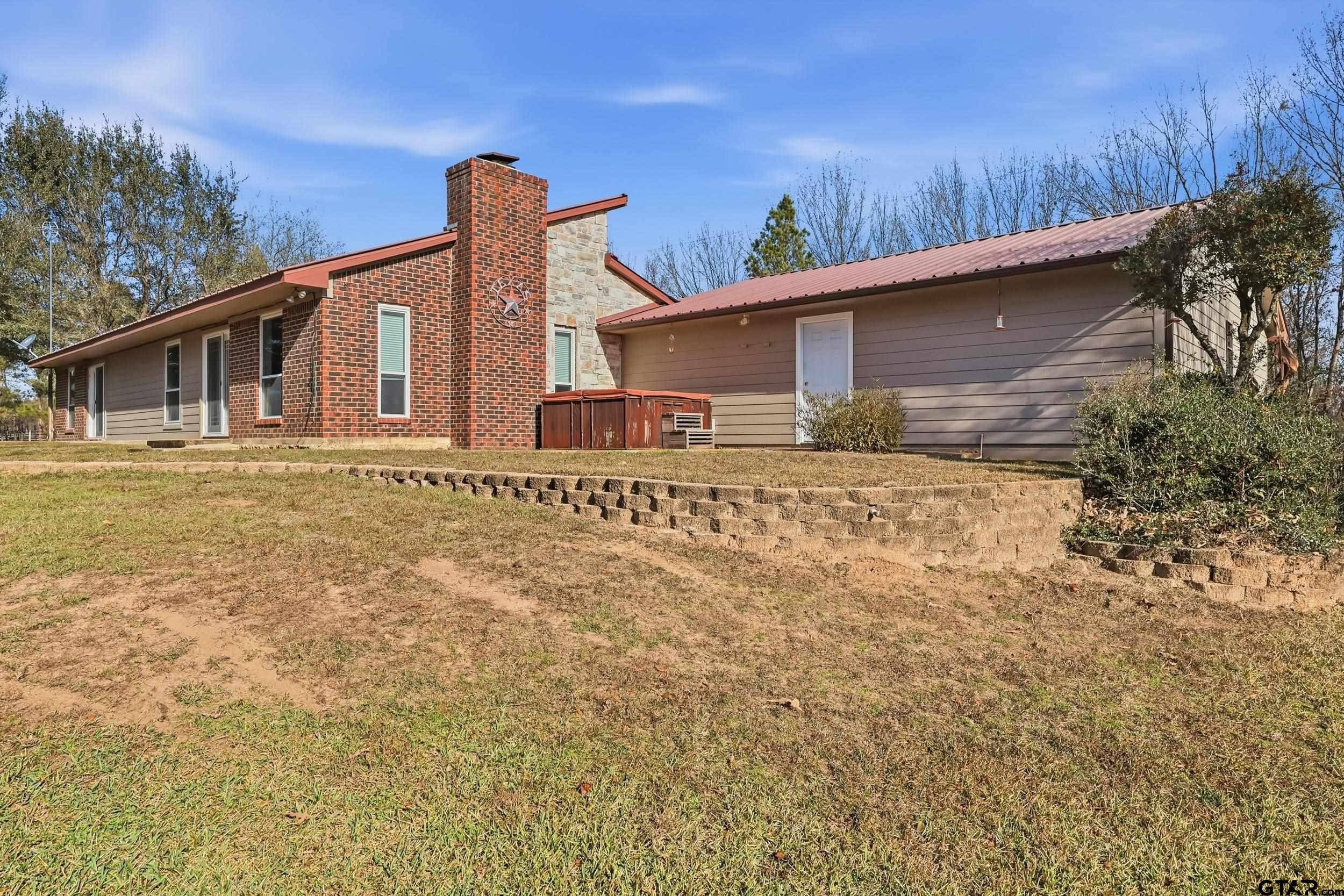 Pittsburg, Texas, 75686, United States, 3 Bedrooms Bedrooms, ,2 BathroomsBathrooms,Residential,For Sale,2008621