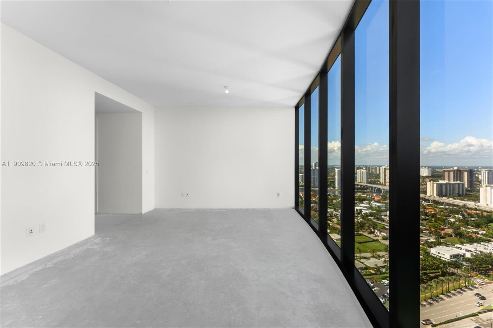 Sunny Isles Beach, Florida, 33160, United States, 4 Bedrooms Bedrooms, ,5 BathroomsBathrooms,Residential,For Sale,1989391