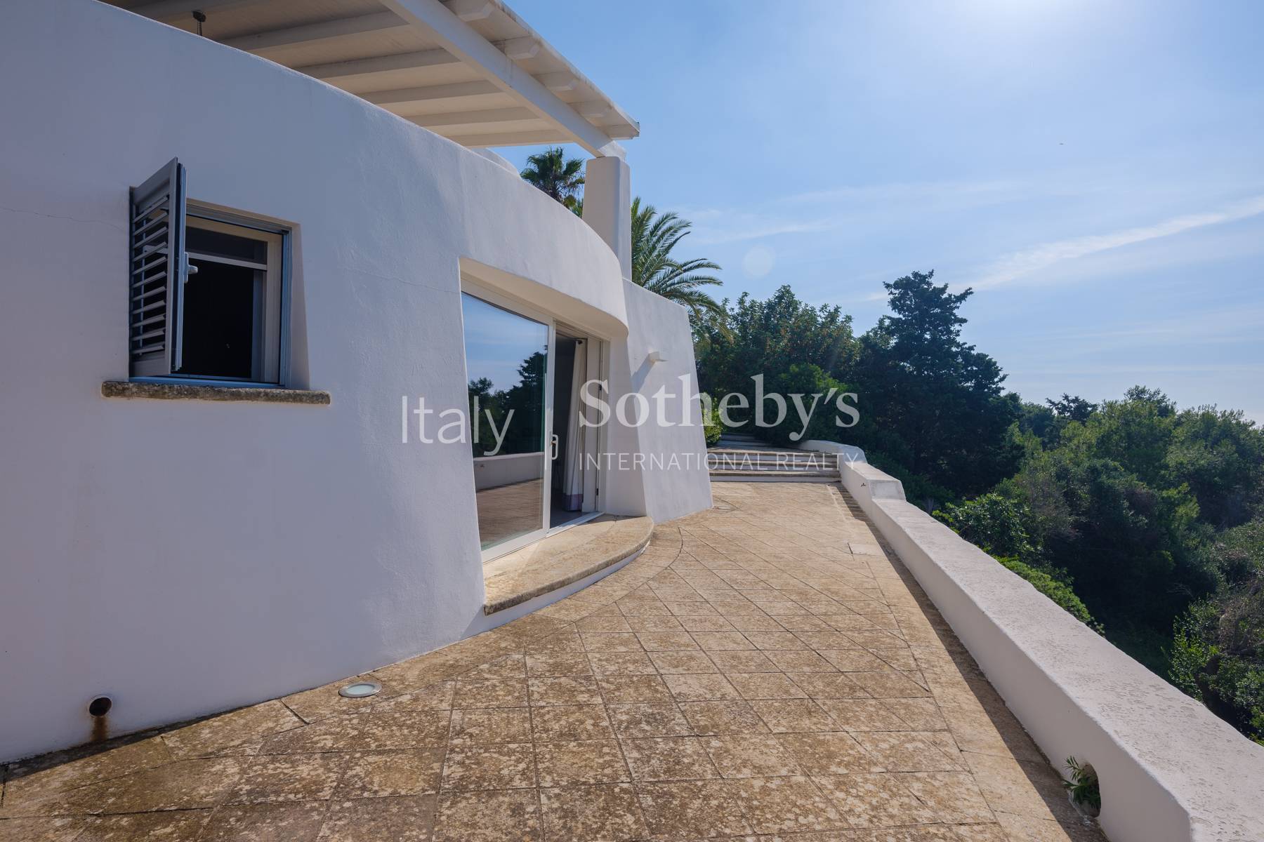  Elegant villa with a sea-view pool - 物件實景