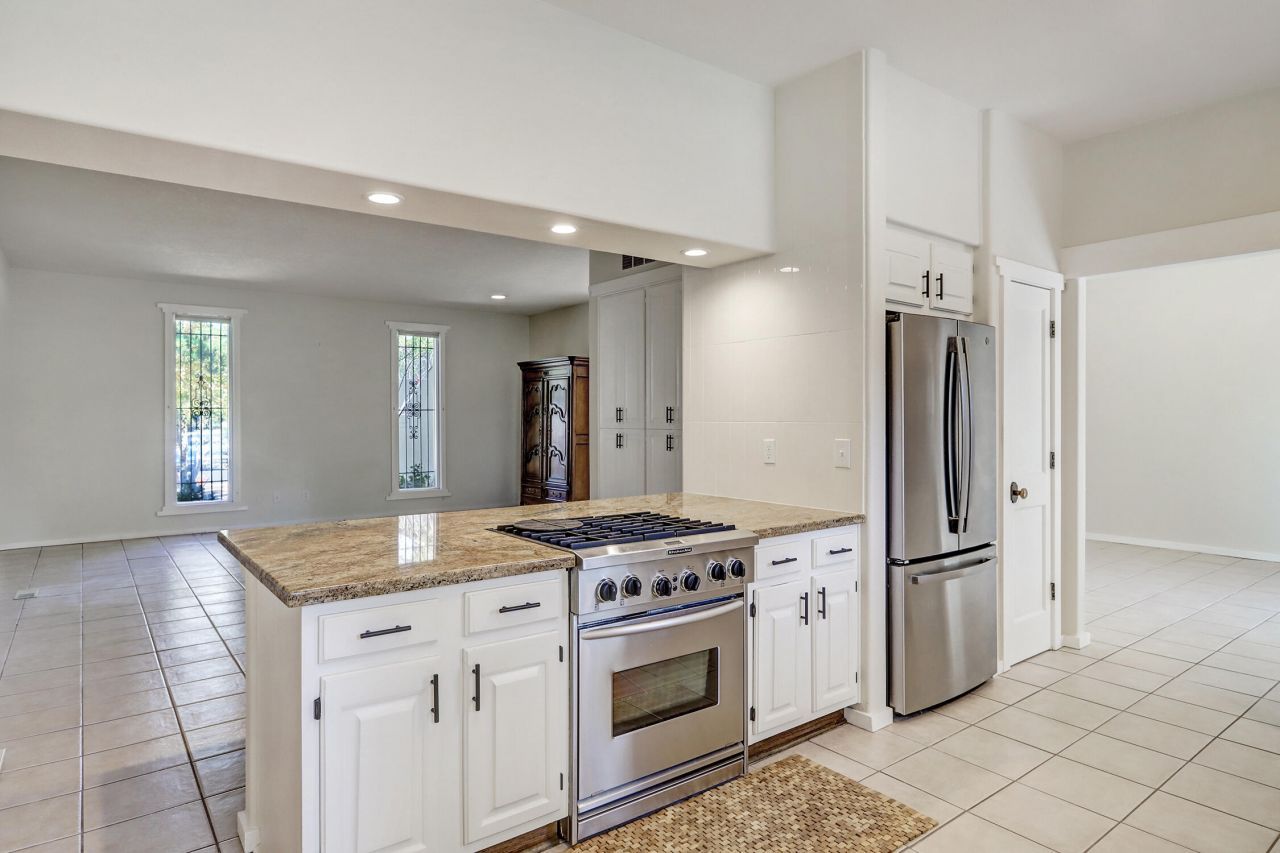 Albuquerque, New Mexico, 87109, United States, 3 Bedrooms Bedrooms, ,2 BathroomsBathrooms,Residential,For Sale,1970337