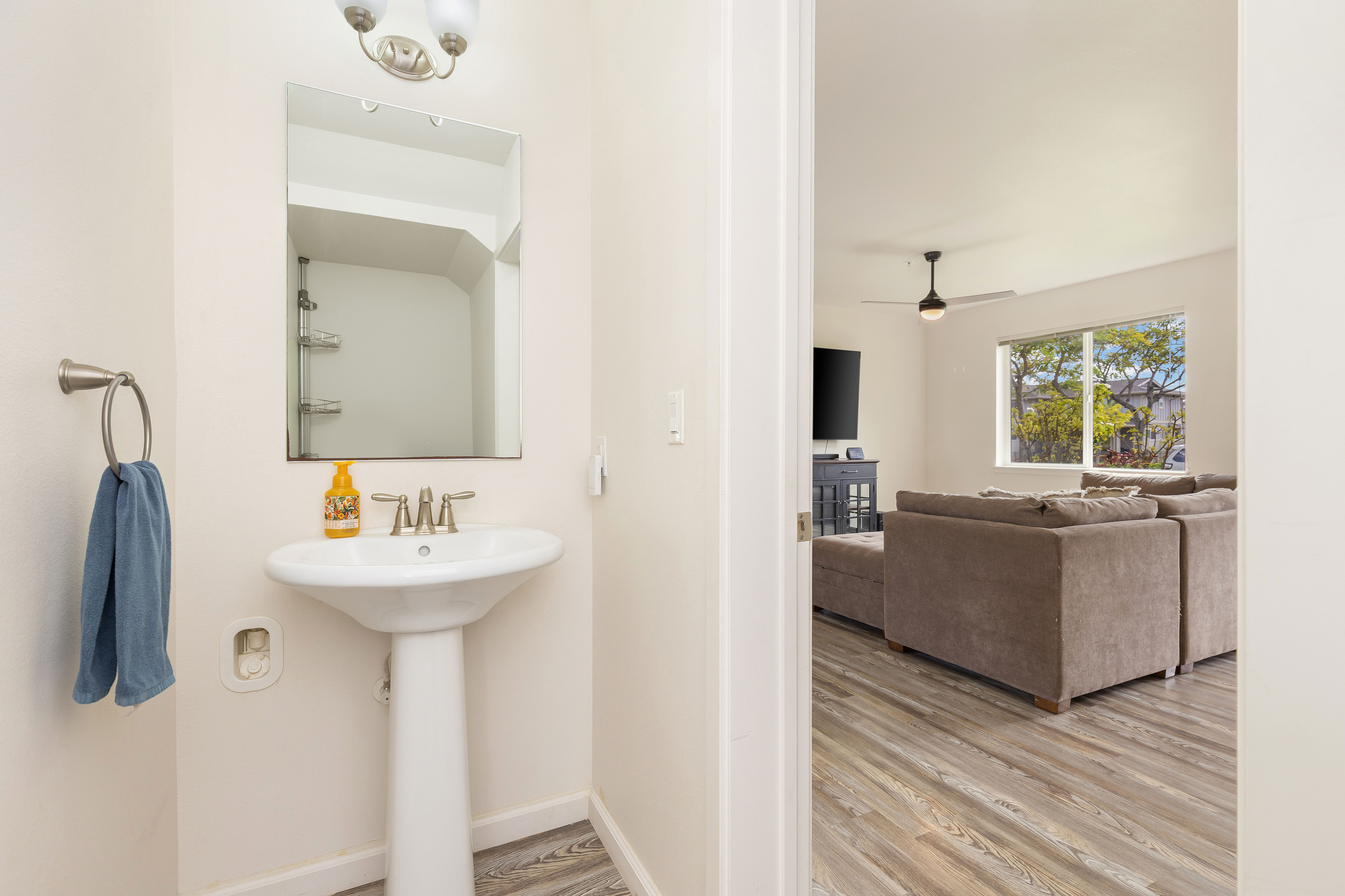 Ewa Beach, Hawaii, 96706, United States, 3 Bedrooms Bedrooms, ,3 BathroomsBathrooms,Residential,For Sale,2007888