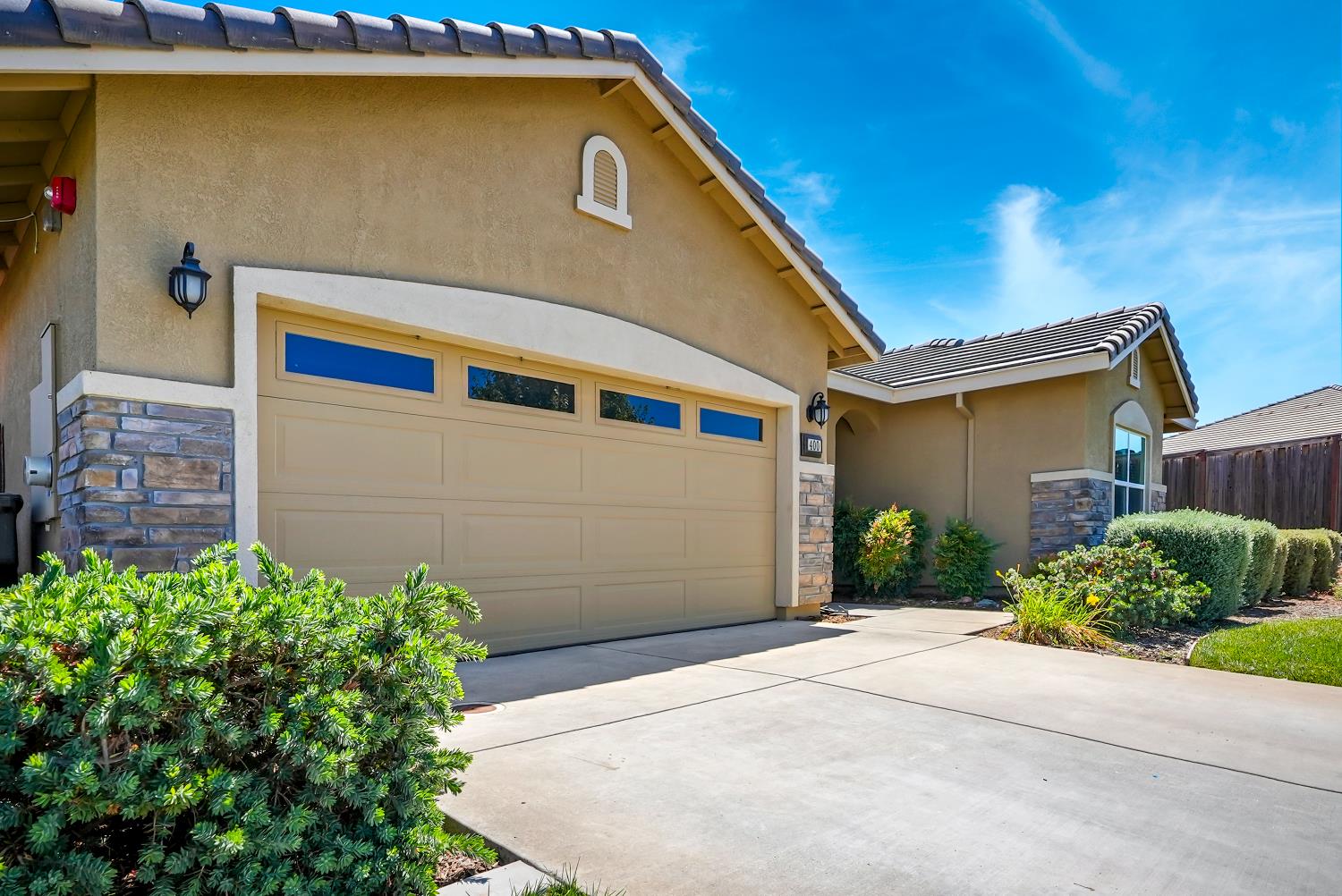 Ione, California, 95640, United States, 4 Bedrooms Bedrooms, ,3 BathroomsBathrooms,Residential,For Sale,1975203