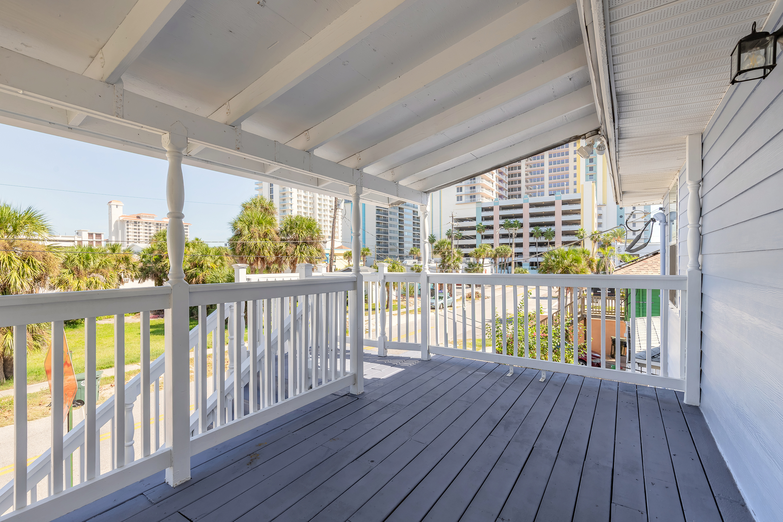 Daytona Beach, Florida, 32118, United States, 5 Bedrooms Bedrooms, ,3 BathroomsBathrooms,Residential,For Sale,1982545