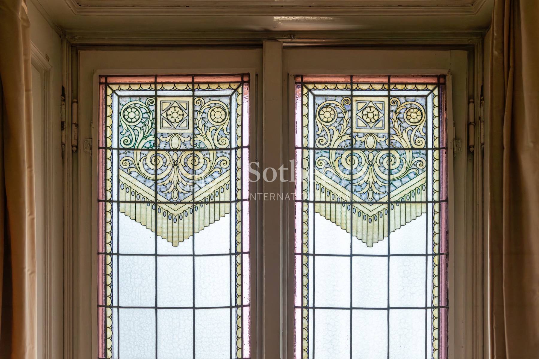  Appartement de charme dans un magnifique immeuble Art nouveau - 物件實景