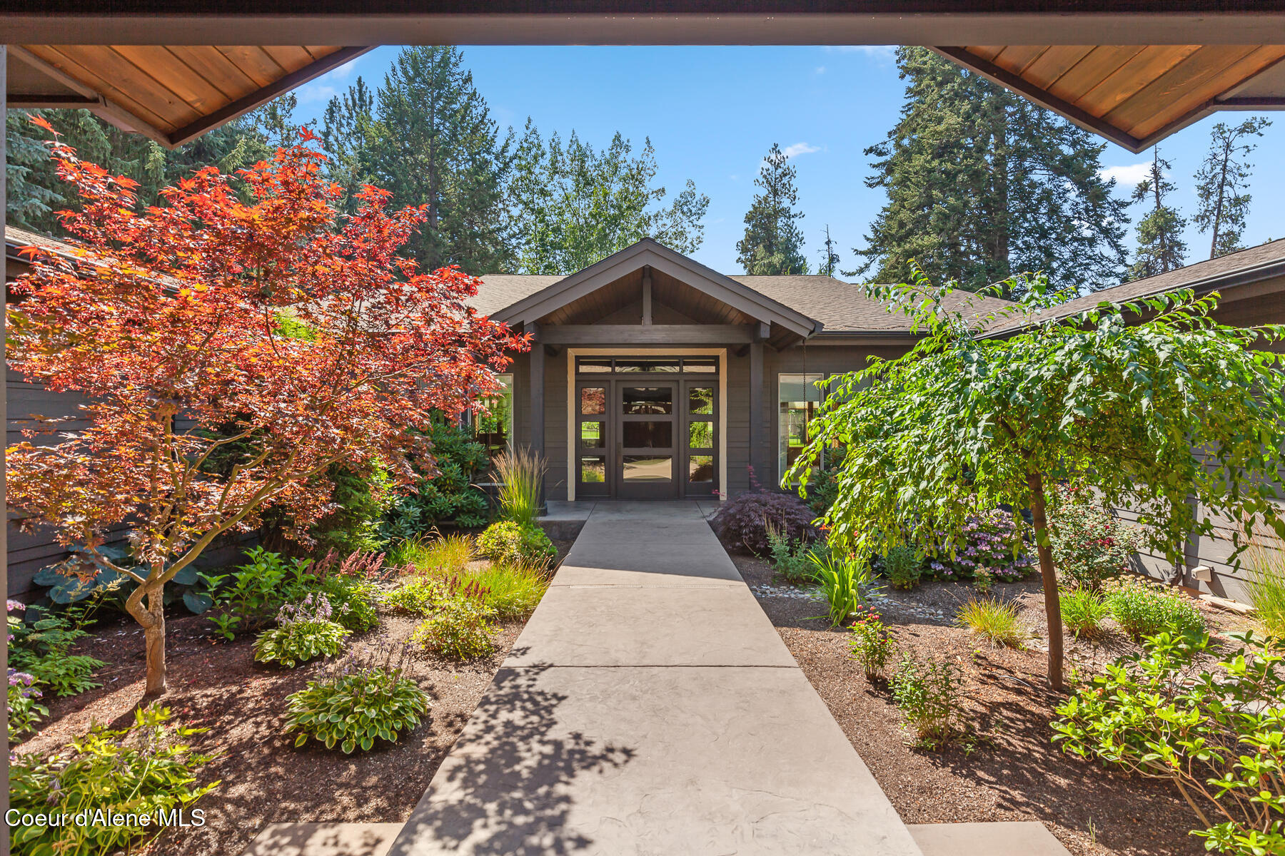 Hayden Lake, Idaho, 83835, United States, 4 Bedrooms Bedrooms, ,4 BathroomsBathrooms,Residential,For Sale,1984036