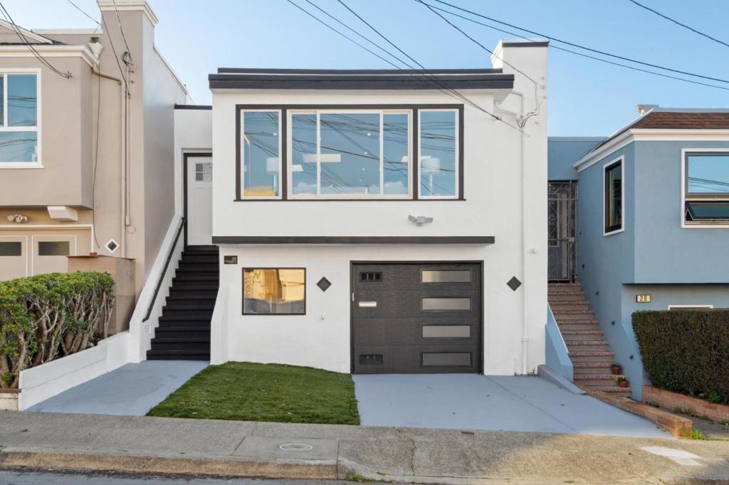 San Francisco, California, 94132, United States, 4 Bedrooms Bedrooms, ,4 BathroomsBathrooms,Residential,For Sale,2008965