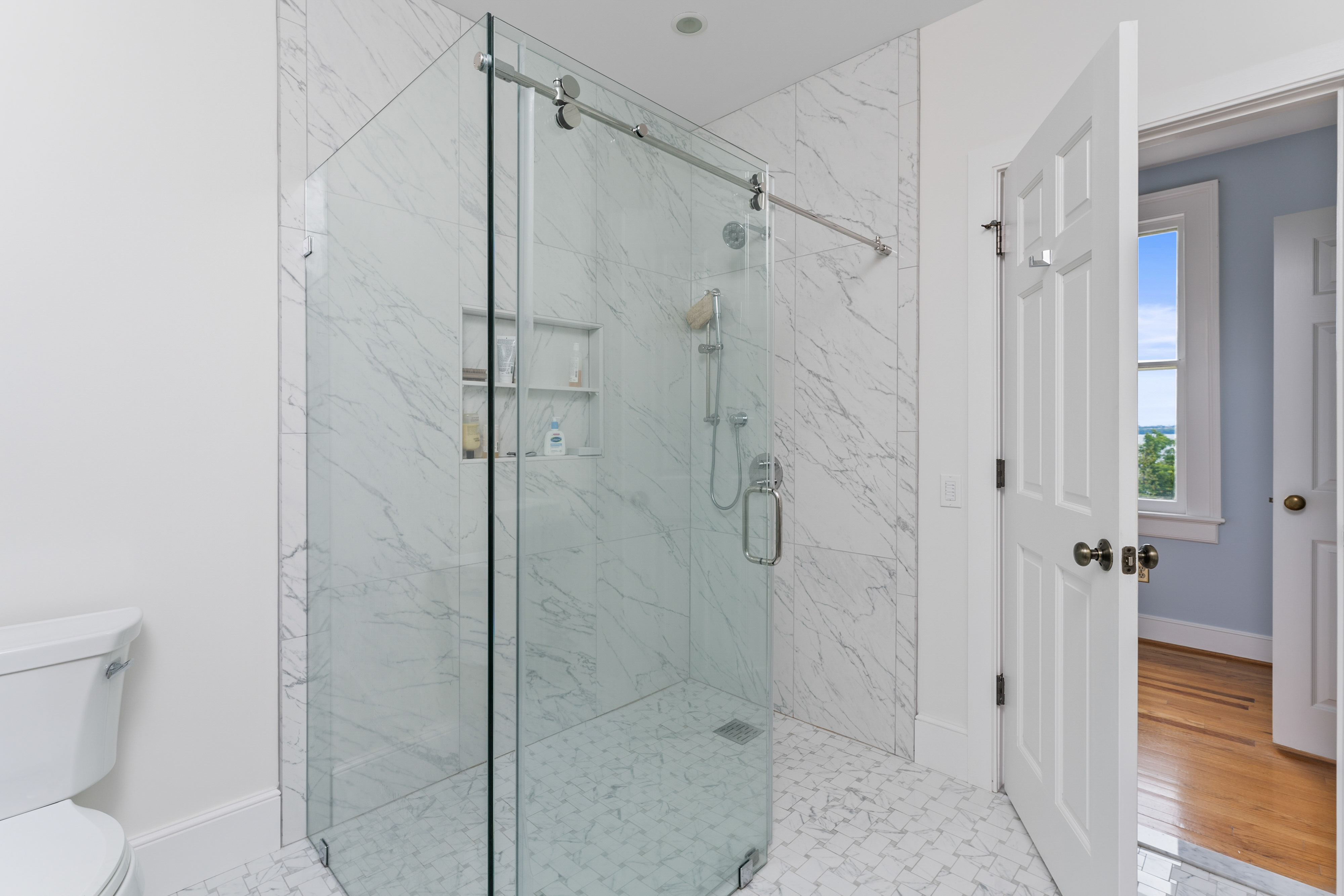  Eclectic City Home on Seneca Lake - 物件實景