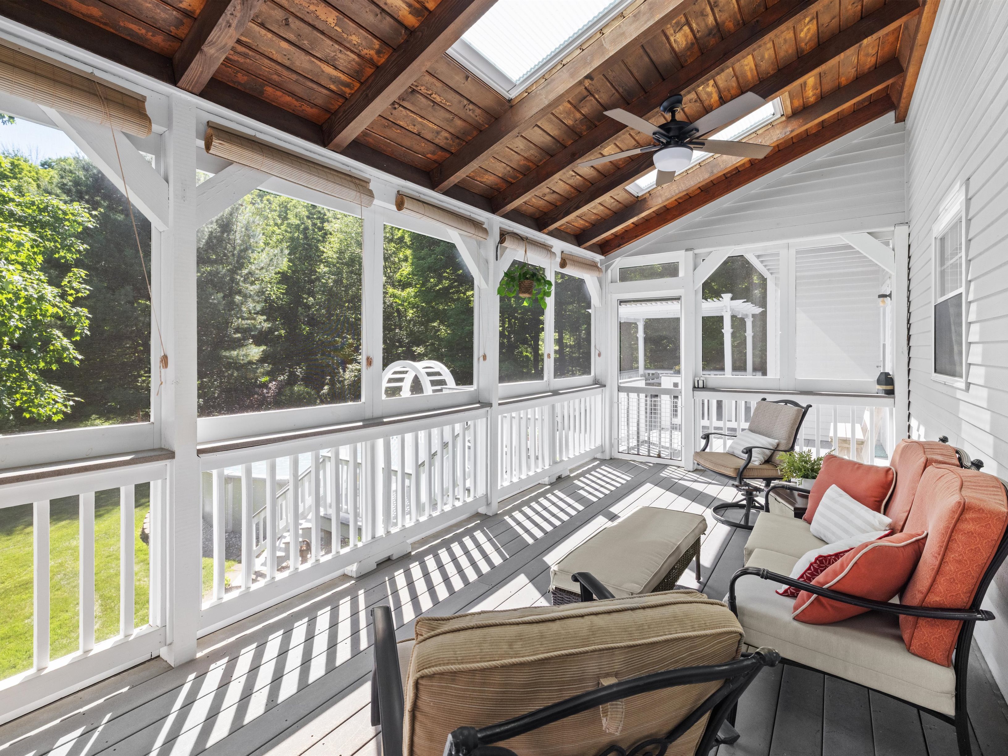  61 Beach Street, Millbury, MA 01527 - 物件實景