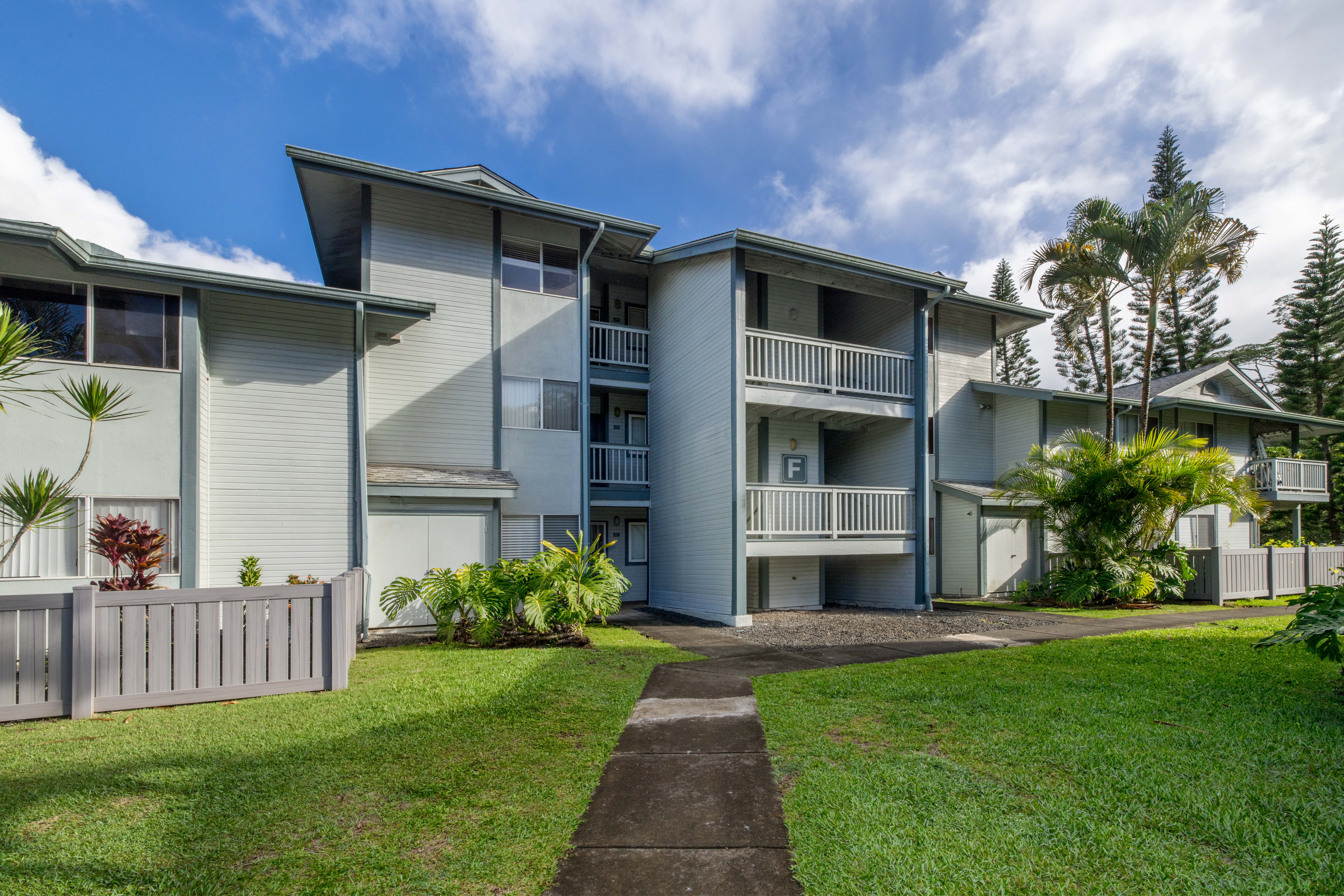 Mililani, Hawaii, 96789, United States, 2 Bedrooms Bedrooms, ,1 BathroomBathrooms,Residential,For Sale,1995128