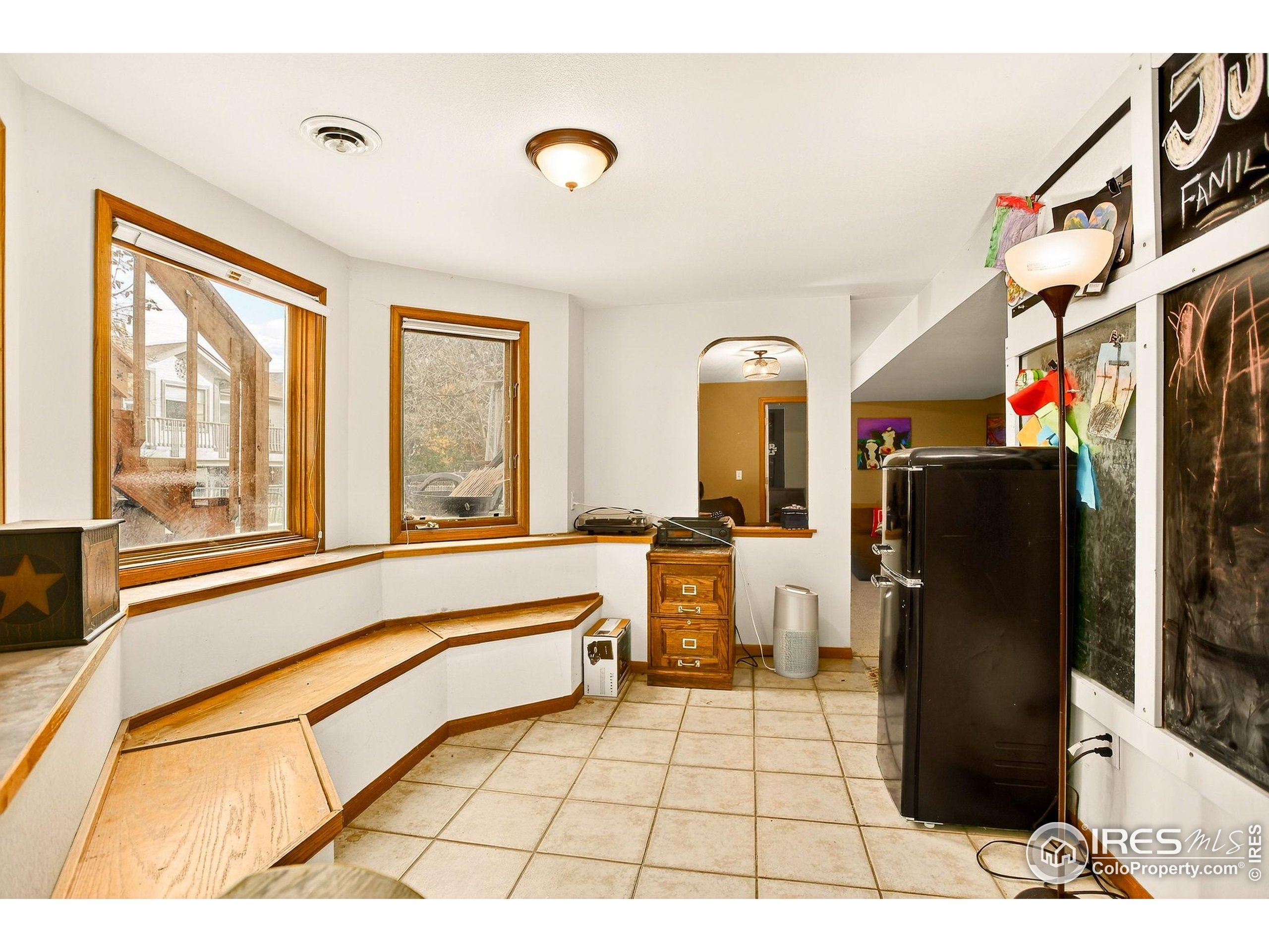 Loveland, Colorado, 80538, United States, 4 Bedrooms Bedrooms, ,4 BathroomsBathrooms,Residential,For Sale,1992882