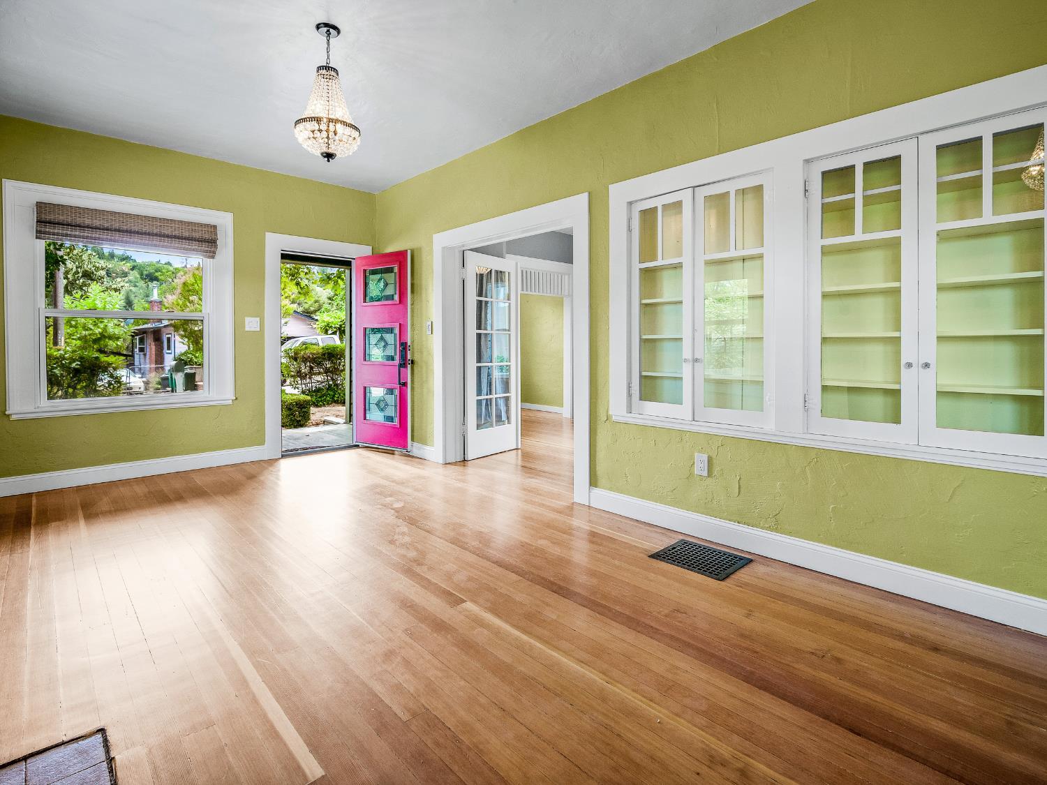 Placerville, California, 95667, United States, 3 Bedrooms Bedrooms, ,2 BathroomsBathrooms,Residential,For Sale,1878670