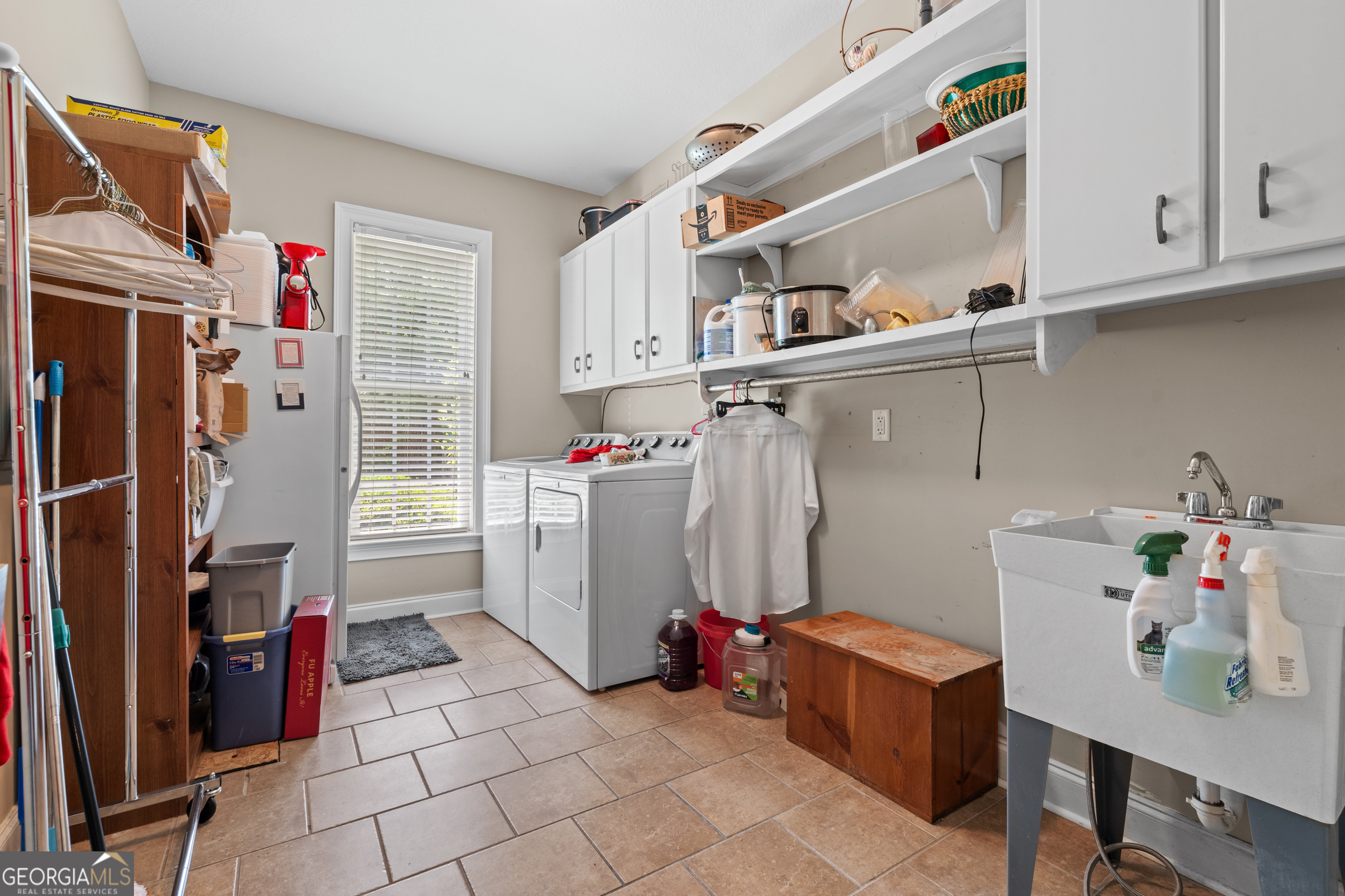 Statesboro, Georgia, 30461, United States, 5 Bedrooms Bedrooms, ,4 BathroomsBathrooms,Residential,For Sale,1794838
