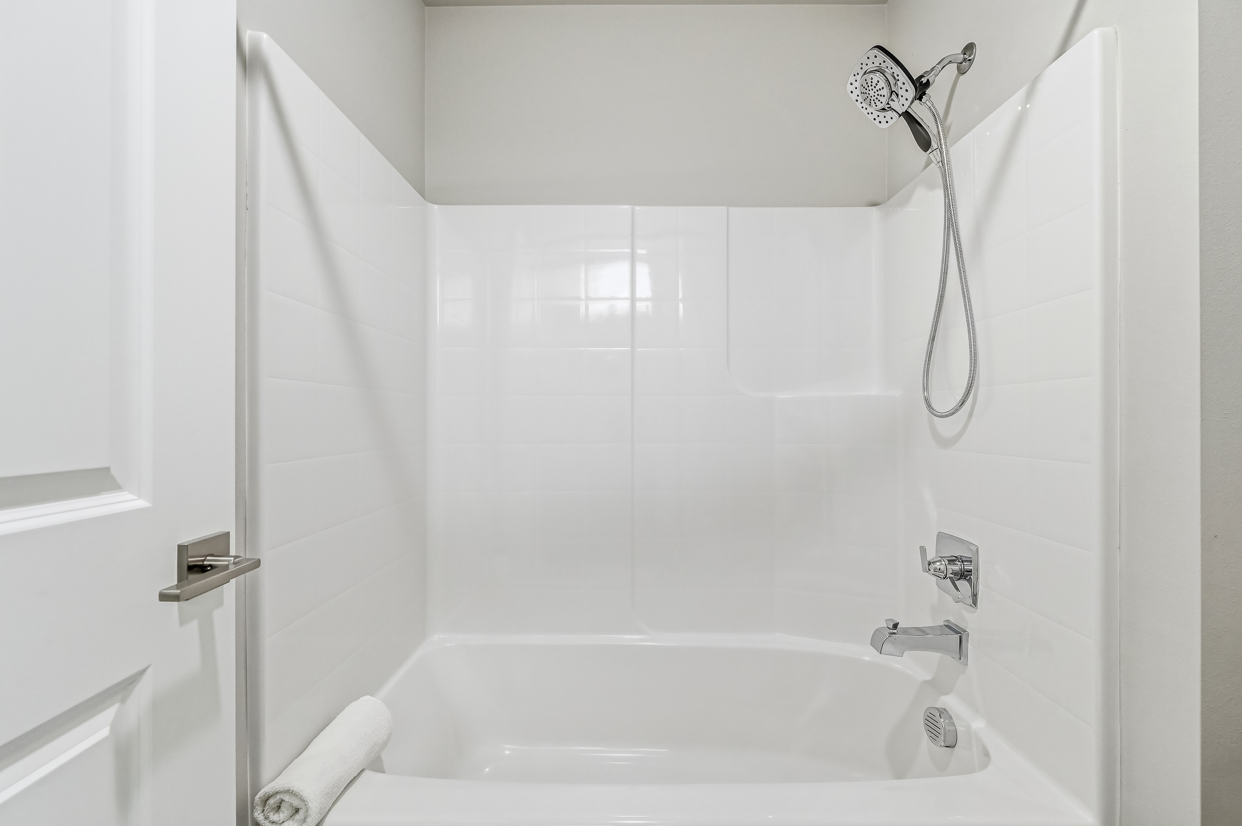  13628 Northeast 133rd Place, Kirkland, WA 98034 - 物件實景
