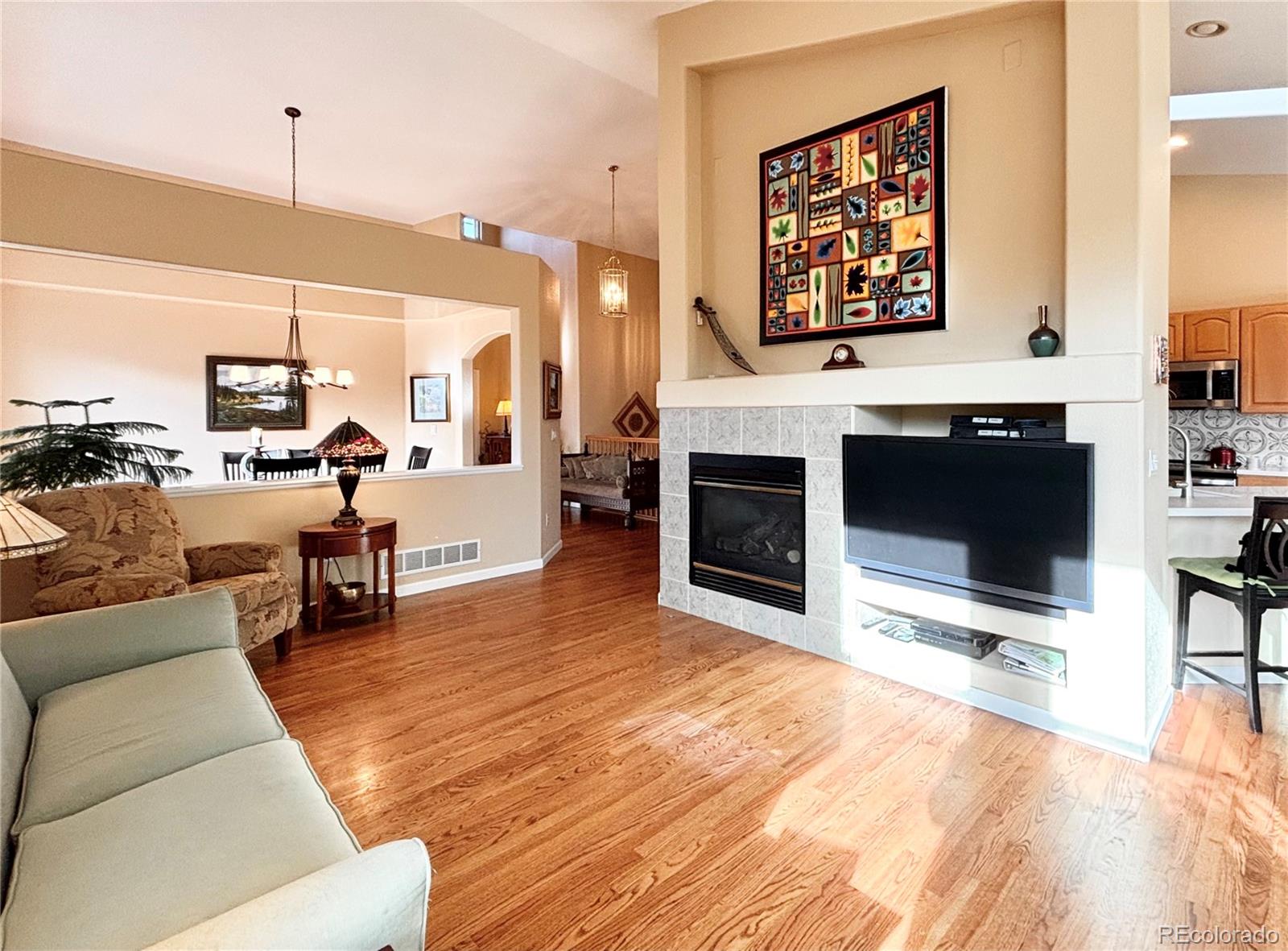 Arvada, Colorado, 80004, United States, 4 Bedrooms Bedrooms, ,2 BathroomsBathrooms,Residential,For Sale,1984422