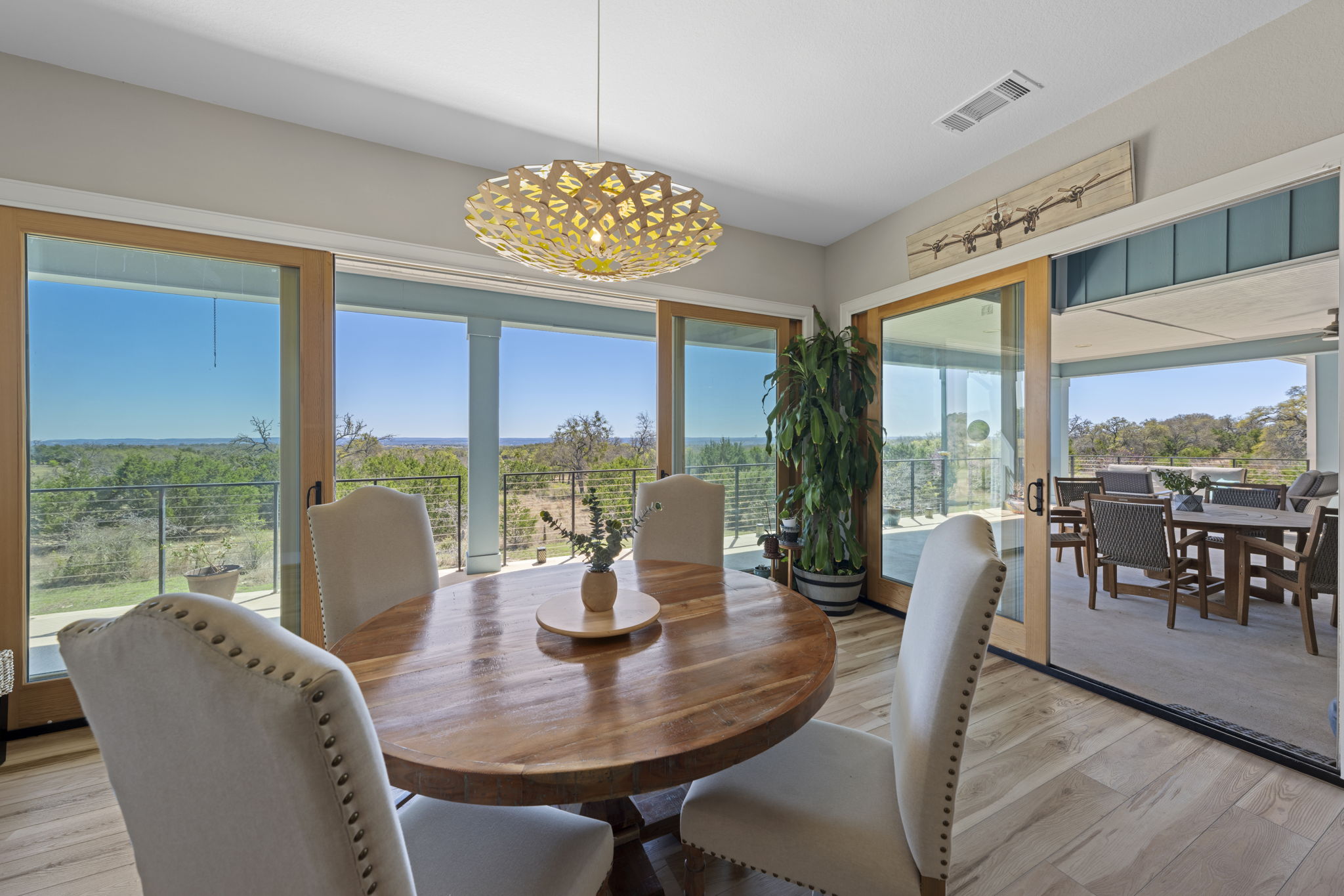  Limitless in Prime Hill County Location - 物件實景