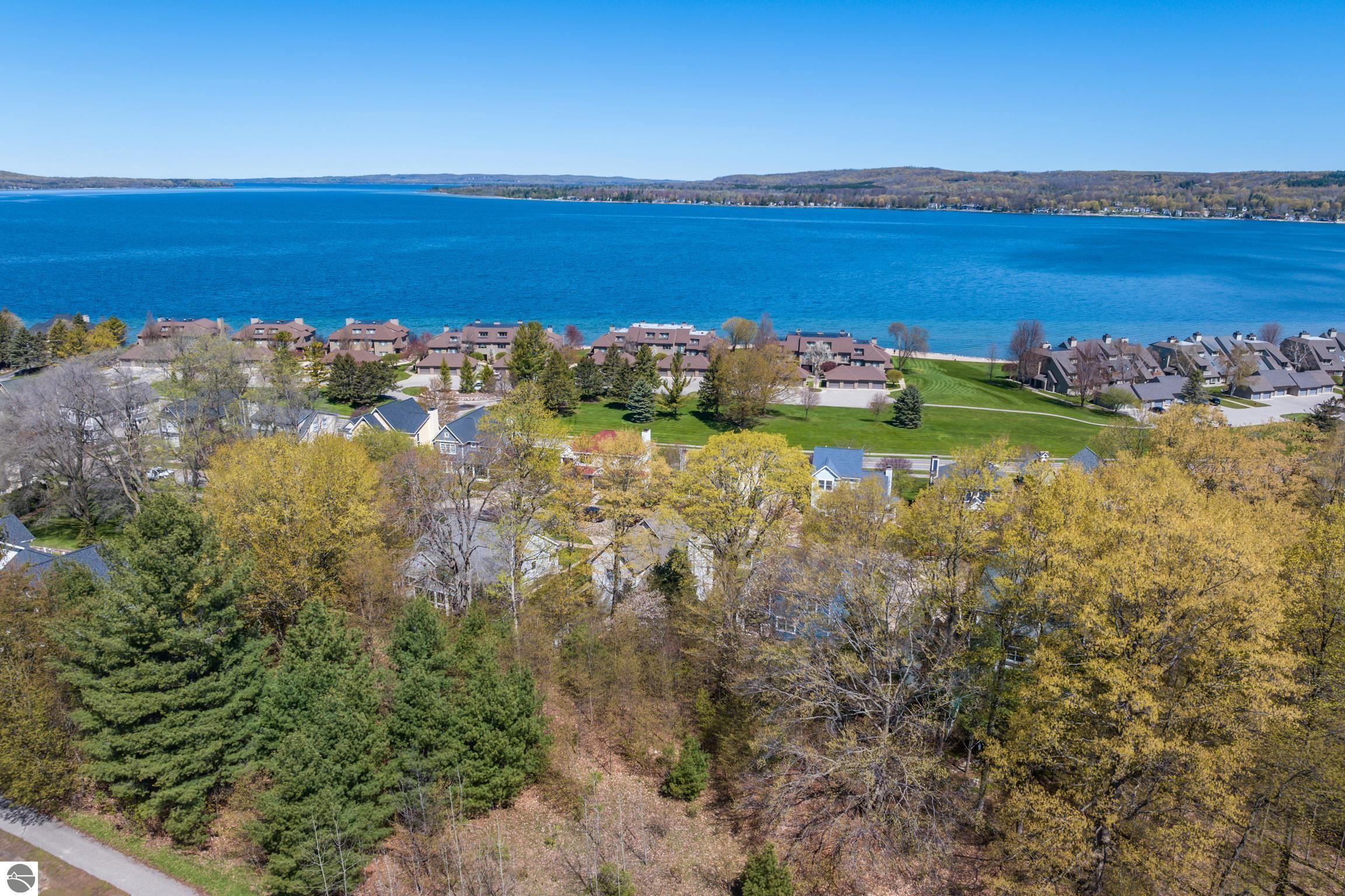 Boyne City, Michigan, 49712, United States, 3 Bedrooms Bedrooms, ,3 BathroomsBathrooms,Residential,For Sale,2034375