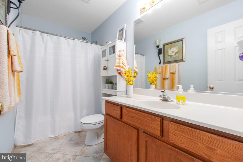 Fredericksburg, Virginia, 22406, United States, 4 Bedrooms Bedrooms, ,3 BathroomsBathrooms,Residential,For Sale,1914060