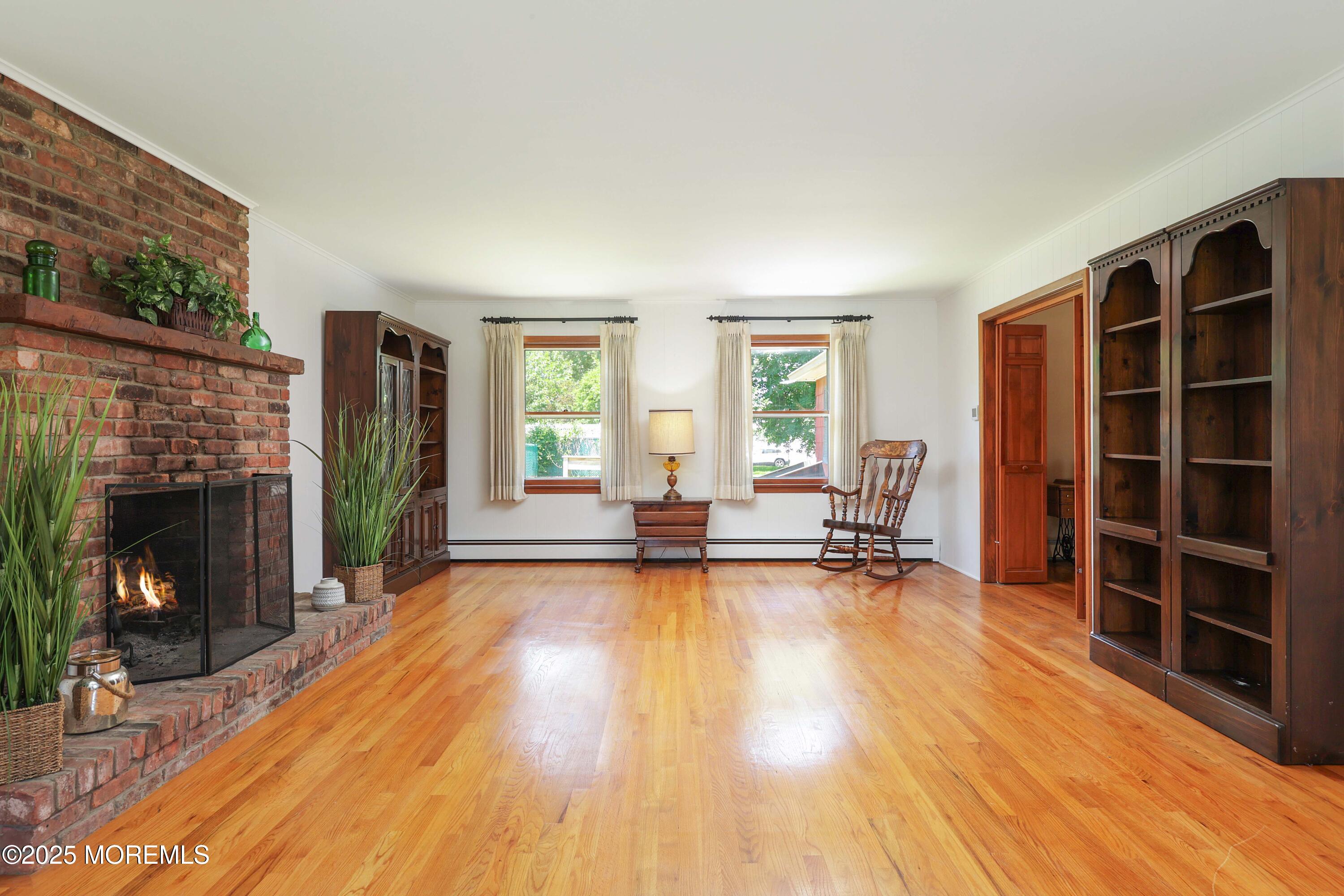Port Monmouth, New Jersey, 07758, United States, 4 Bedrooms Bedrooms, ,3 BathroomsBathrooms,Residential,For Sale,1901599