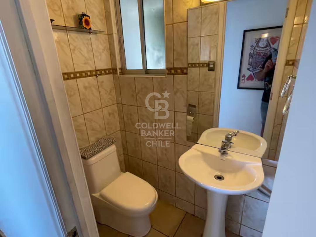Viña Del Mar, Chile, 6 Bedrooms Bedrooms, ,4 BathroomsBathrooms,Residential,For Sale,1885715