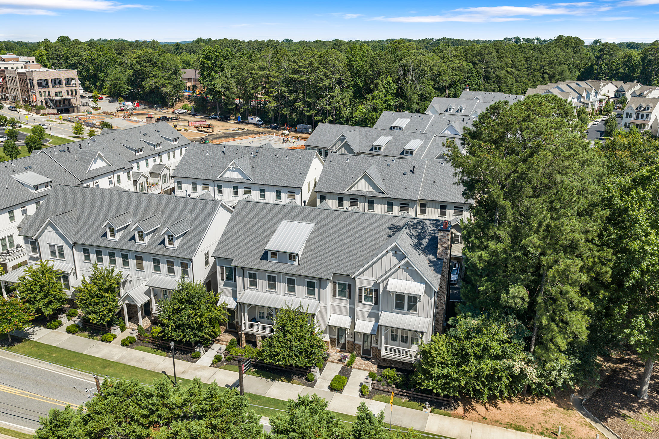  Beautifully Appointed Three-story Townhome - 物件實景