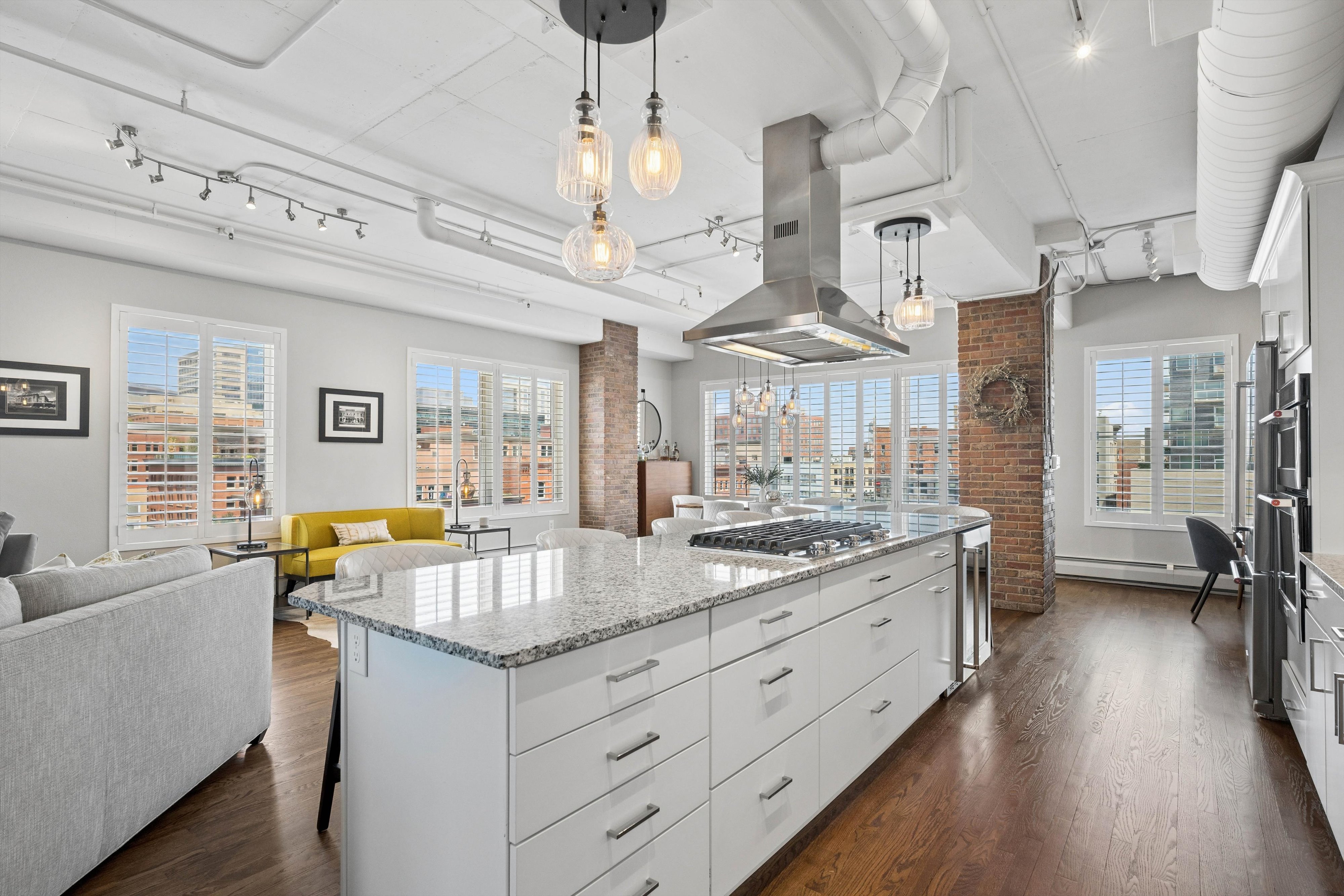 Experience Elevated LoDo Living At The Iconic Palace Lofts - 物件實景