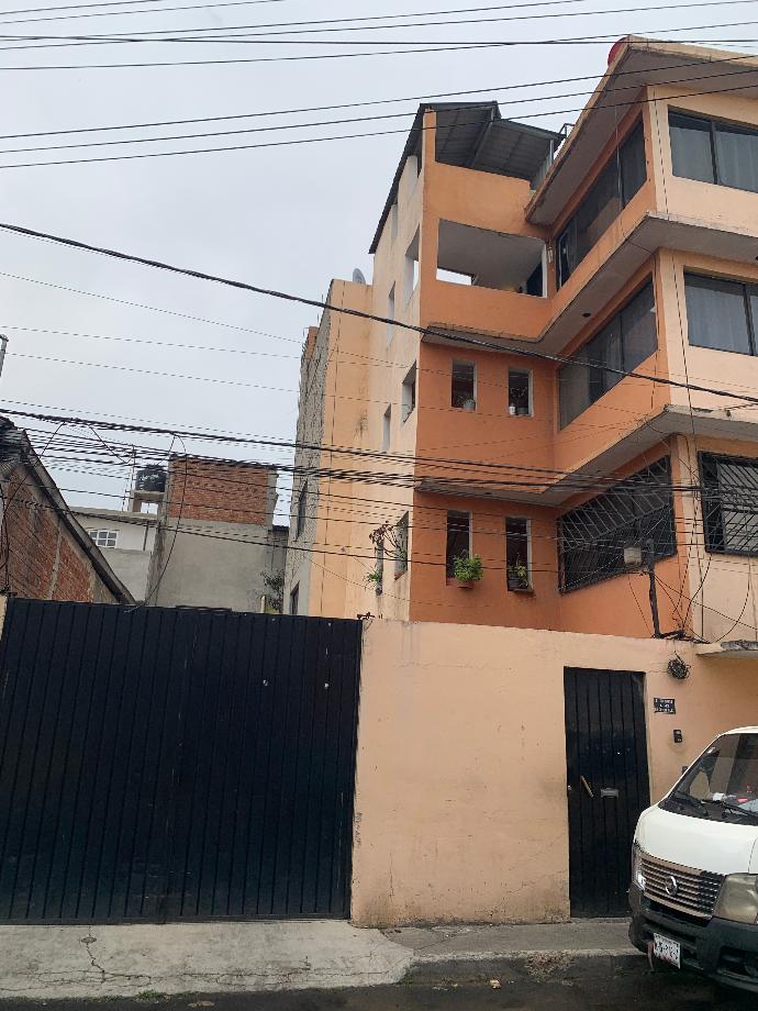 Azcapotzalco, Ciudad de México, 02459, Mexico, 4 Bedrooms Bedrooms, ,2 BathroomsBathrooms,Residential,For Sale,1779305