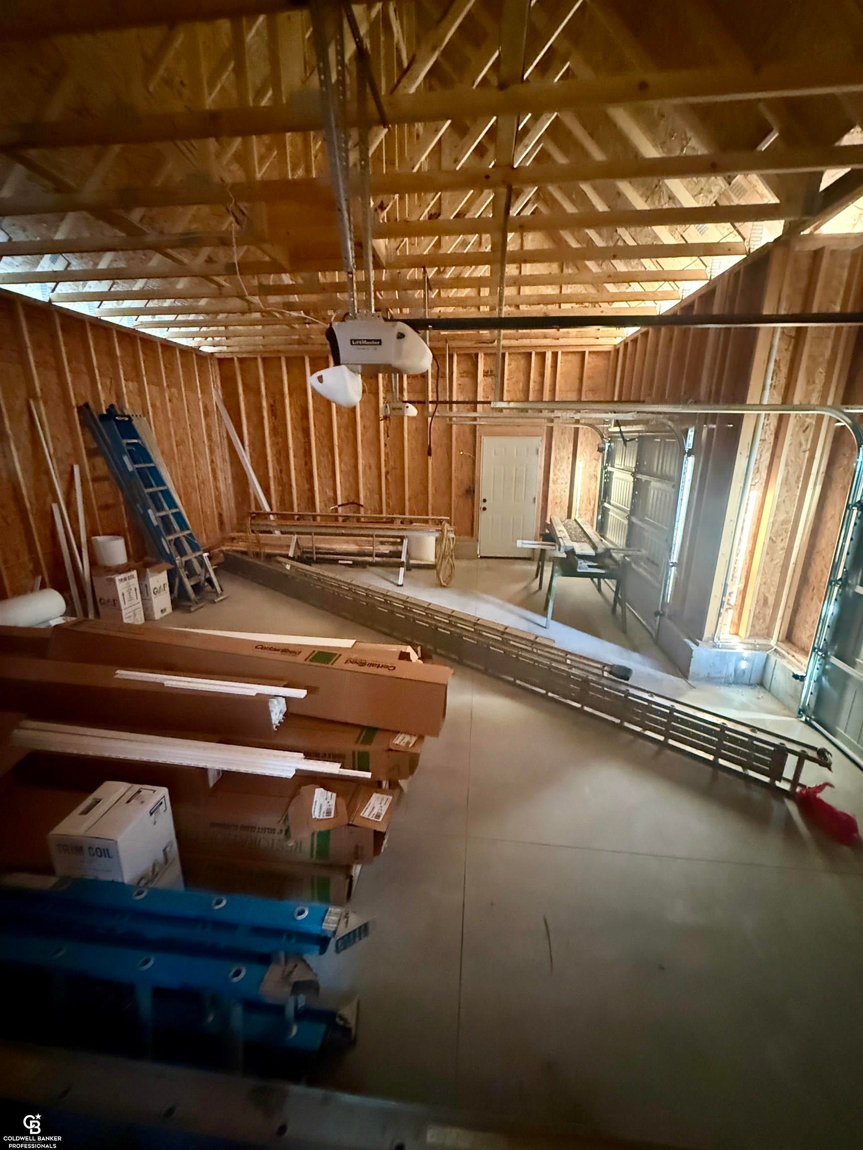 Saint Clair, Michigan, 48079, United States, 5 Bedrooms Bedrooms, ,3 BathroomsBathrooms,Residential,For Sale,1868315