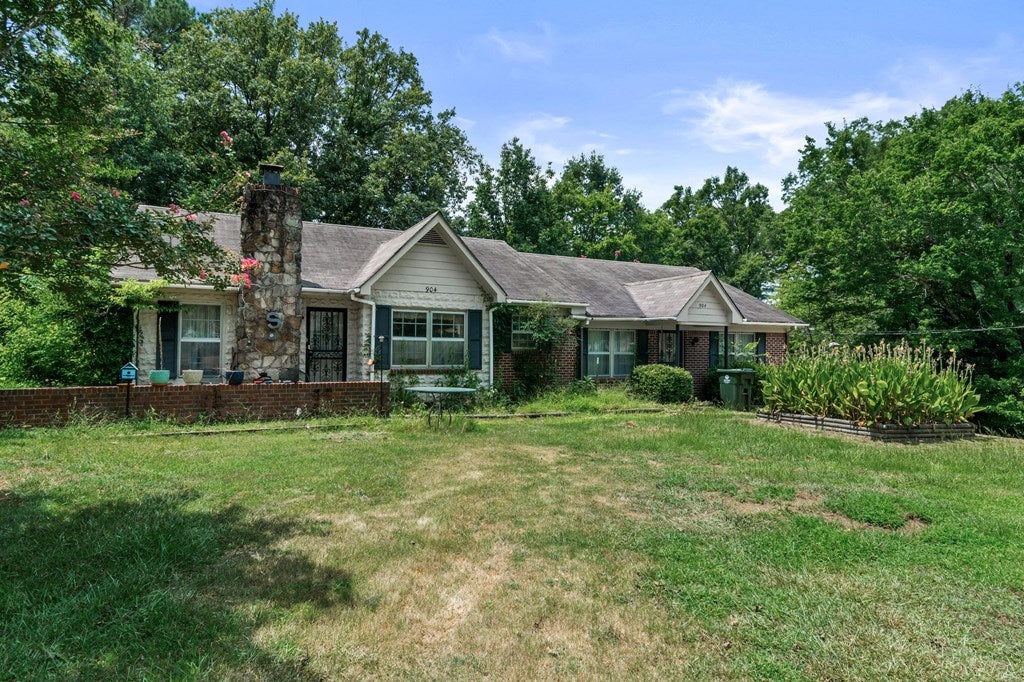 OXFORD, Mississippi, 38655, United States, 3 Bedrooms Bedrooms, ,3 BathroomsBathrooms,Residential,For Sale,1903883
