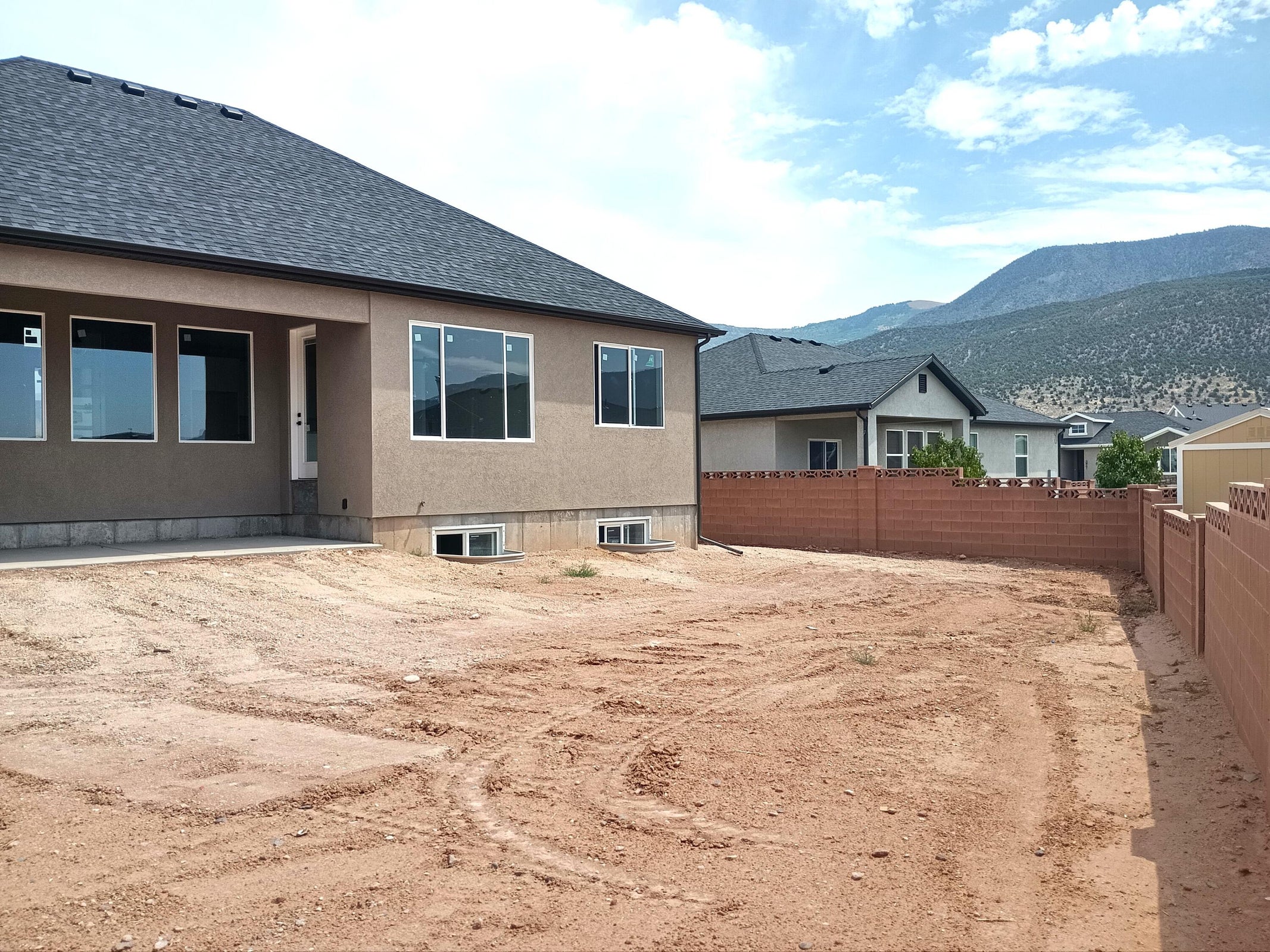 Cedar City, Utah, 84720, United States, 6 Bedrooms Bedrooms, ,3 BathroomsBathrooms,Residential,For Sale,1855787