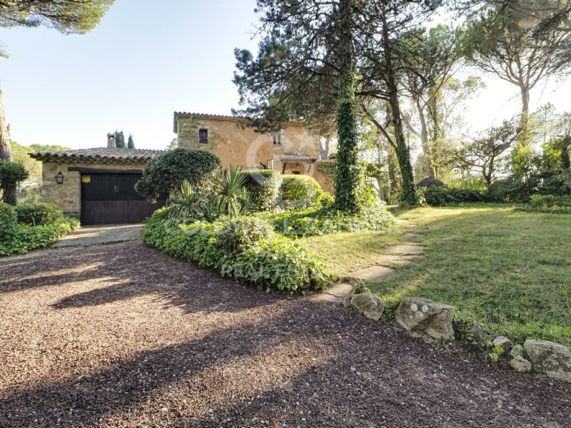Caldes de Malavella, Catalonia, ES, 5 Bedrooms Bedrooms, ,4 BathroomsBathrooms,Residential,For Sale,1907620