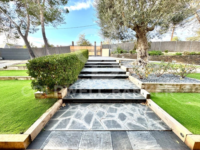 Cerdanyola del Vallès, Catalonia, ES, ,Residential,For Sale,1482989