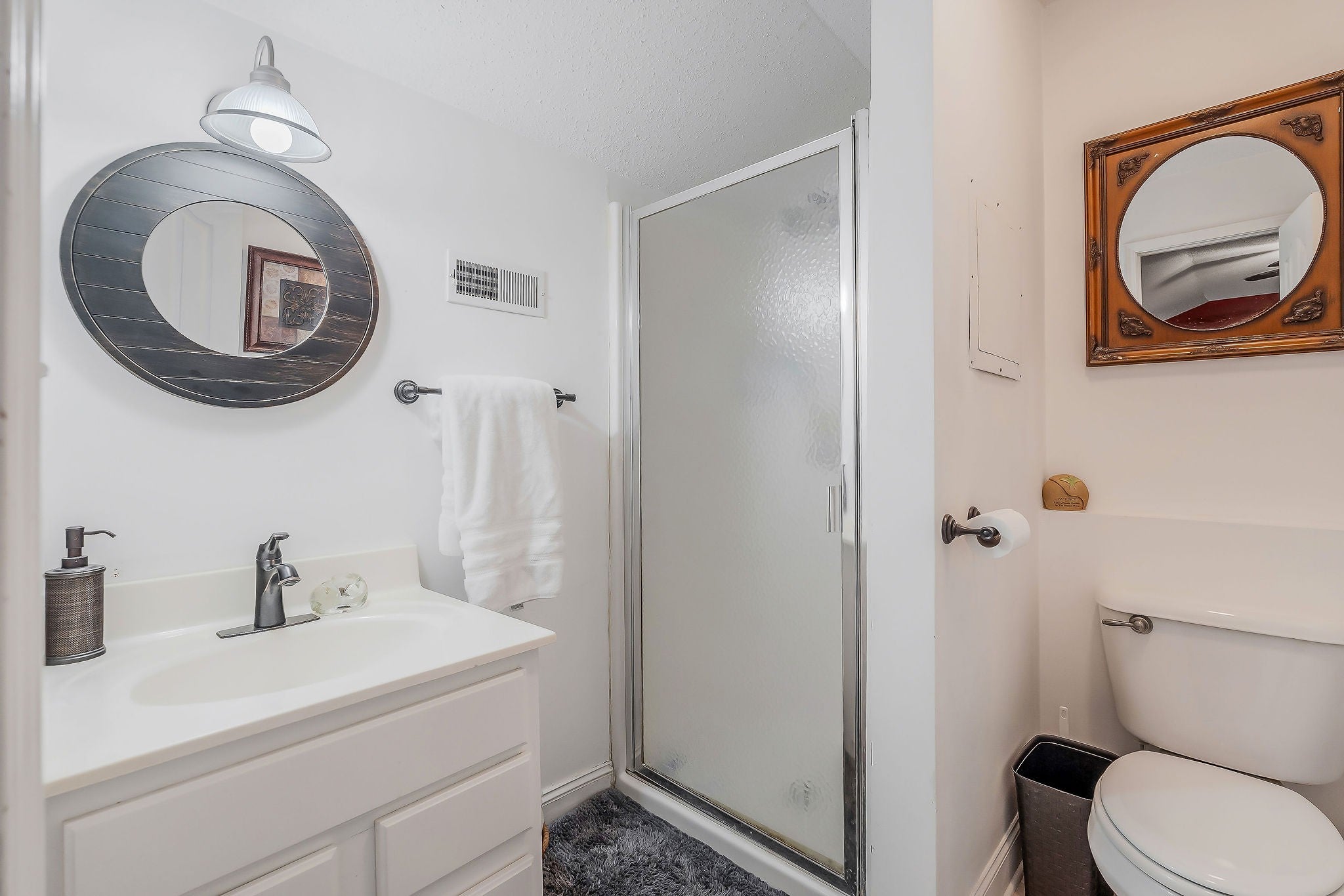 Liberty, Tennessee, 37095, United States, 3 Bedrooms Bedrooms, ,3 BathroomsBathrooms,Residential,For Sale,2006602