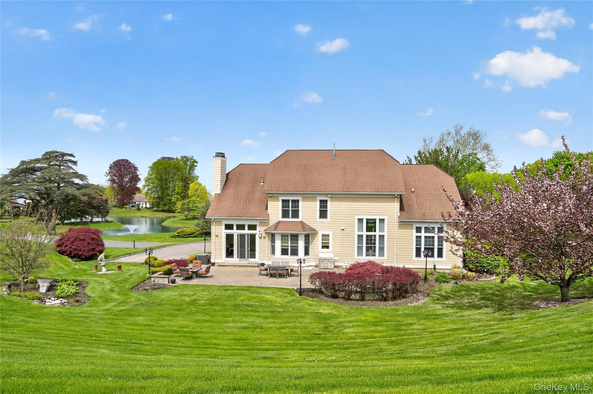  62 Pembroke Drive, Glen Cove, NY, 11542 - 物件實景