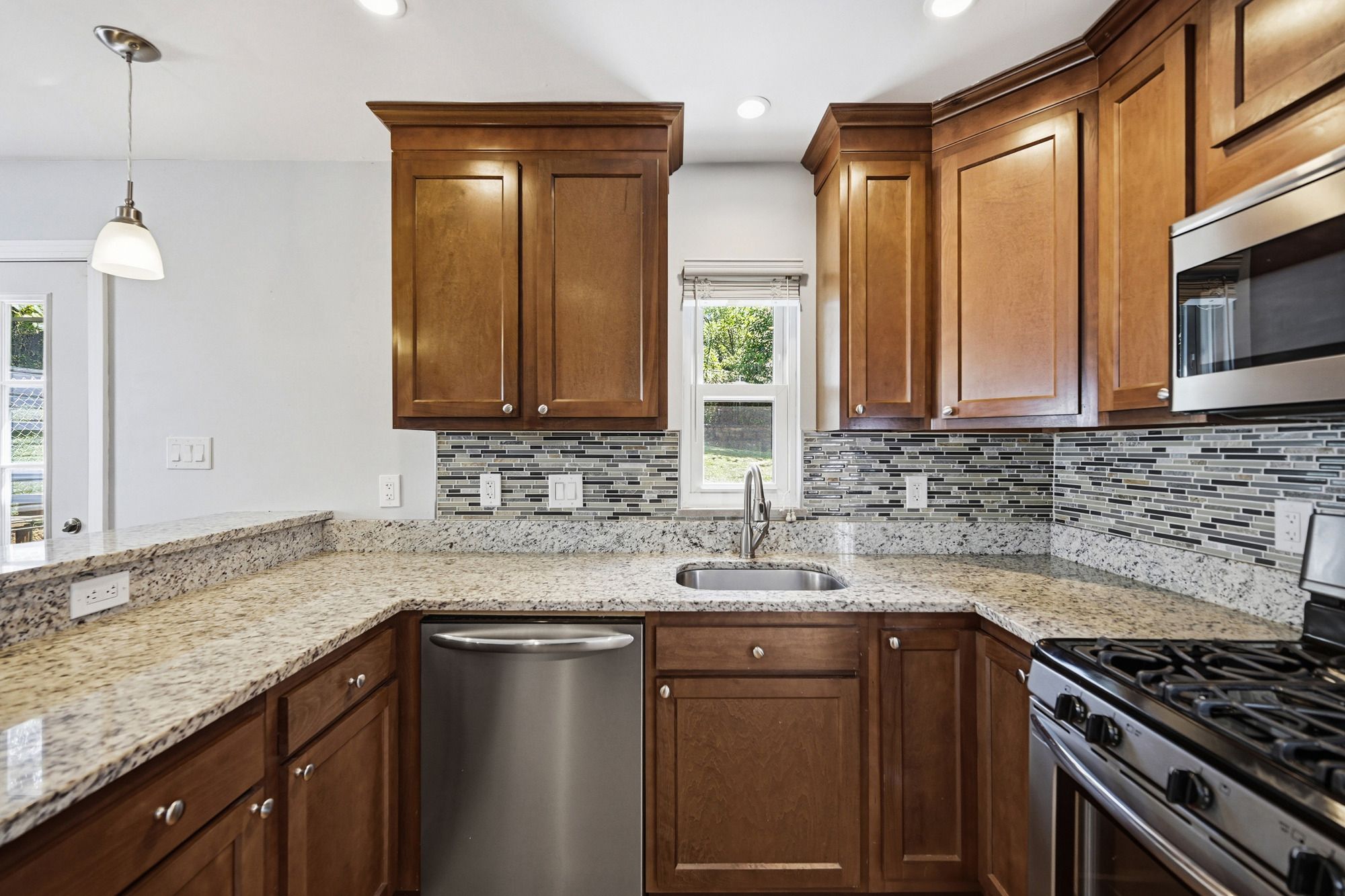  131 Olympia Street, Pittsburgh, PA 15211 - 物件實景