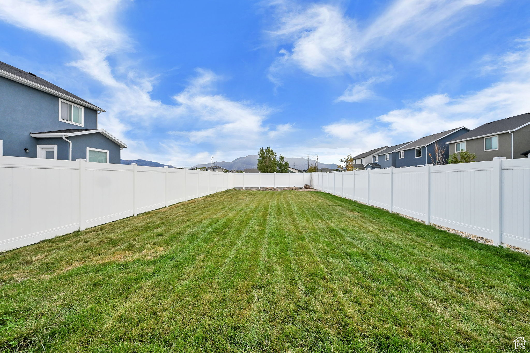 West Haven, Utah, 84401, United States, 3 Bedrooms Bedrooms, ,3 BathroomsBathrooms,Residential,For Sale,1956973