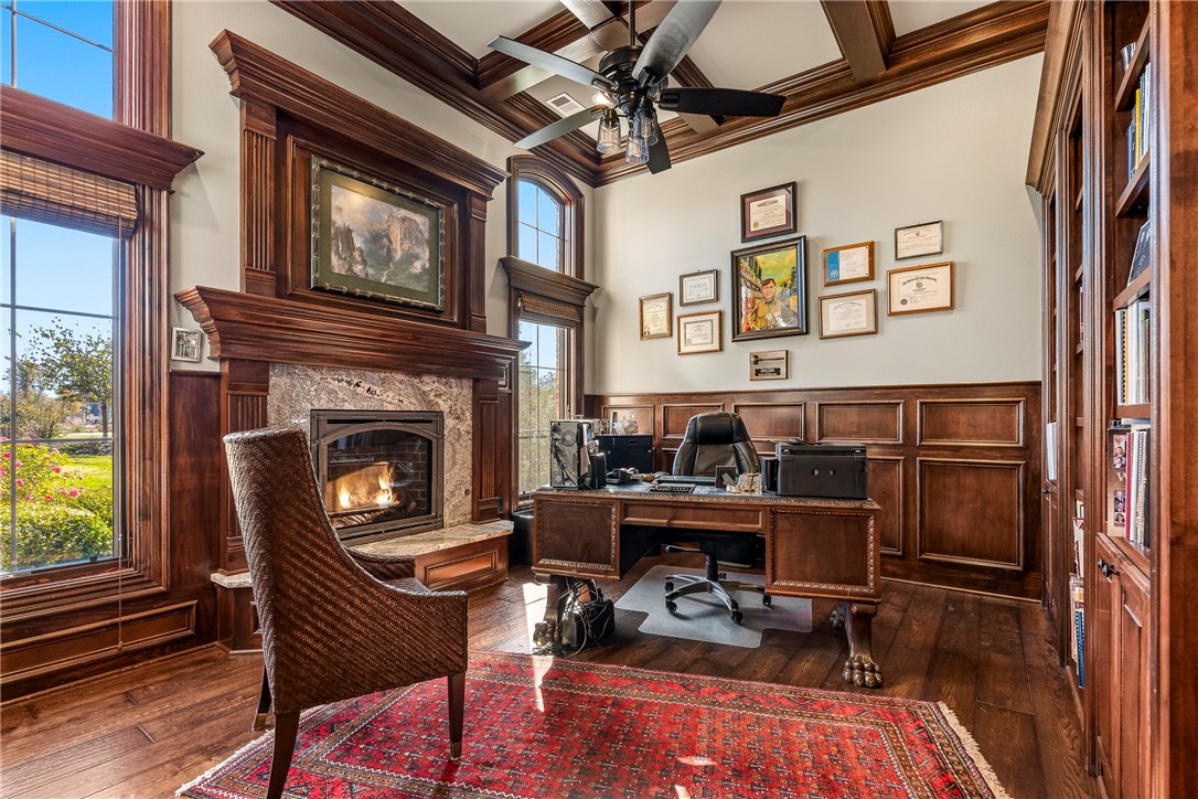 Rogers, Arkansas, 72756, United States, 4 Bedrooms Bedrooms, ,6 BathroomsBathrooms,Residential,For Sale,1987603