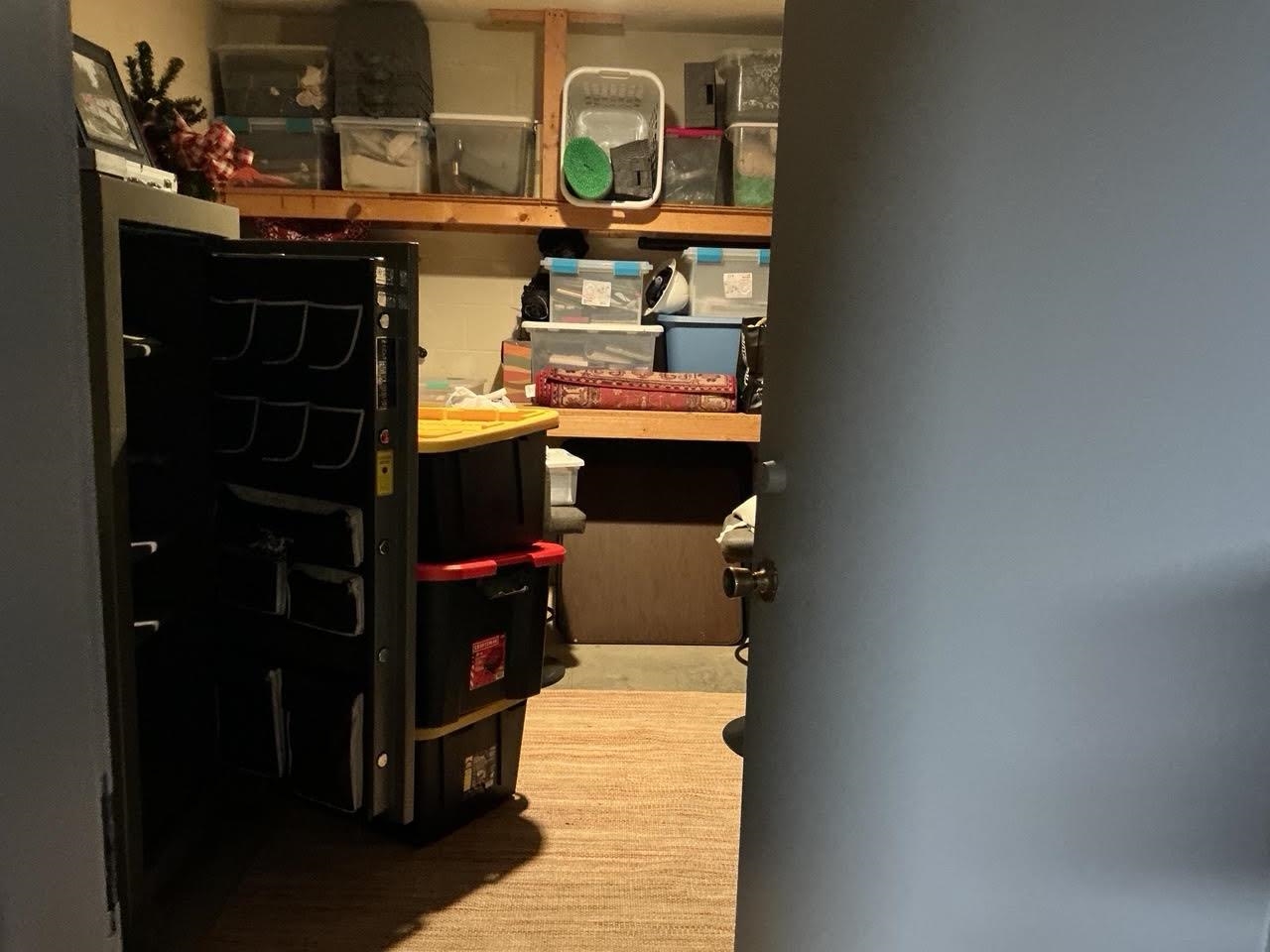 Glasgow, Kentucky, 42141, United States, 4 Bedrooms Bedrooms, ,3 BathroomsBathrooms,Residential,For Sale,1998420