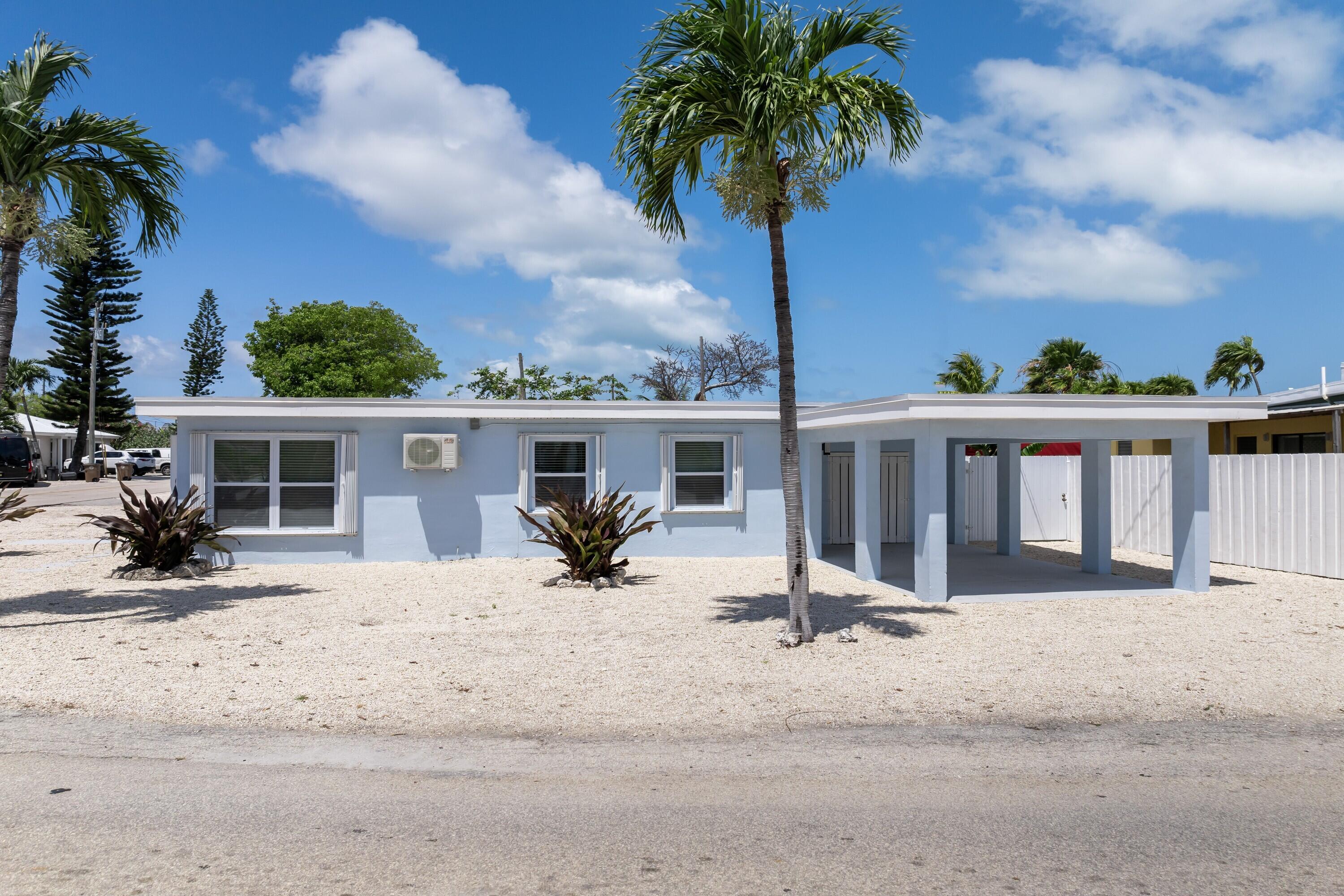 MARATHON, Florida, 33050, United States, 2 Bedrooms Bedrooms, ,2 BathroomsBathrooms,Residential,For Sale,1793484