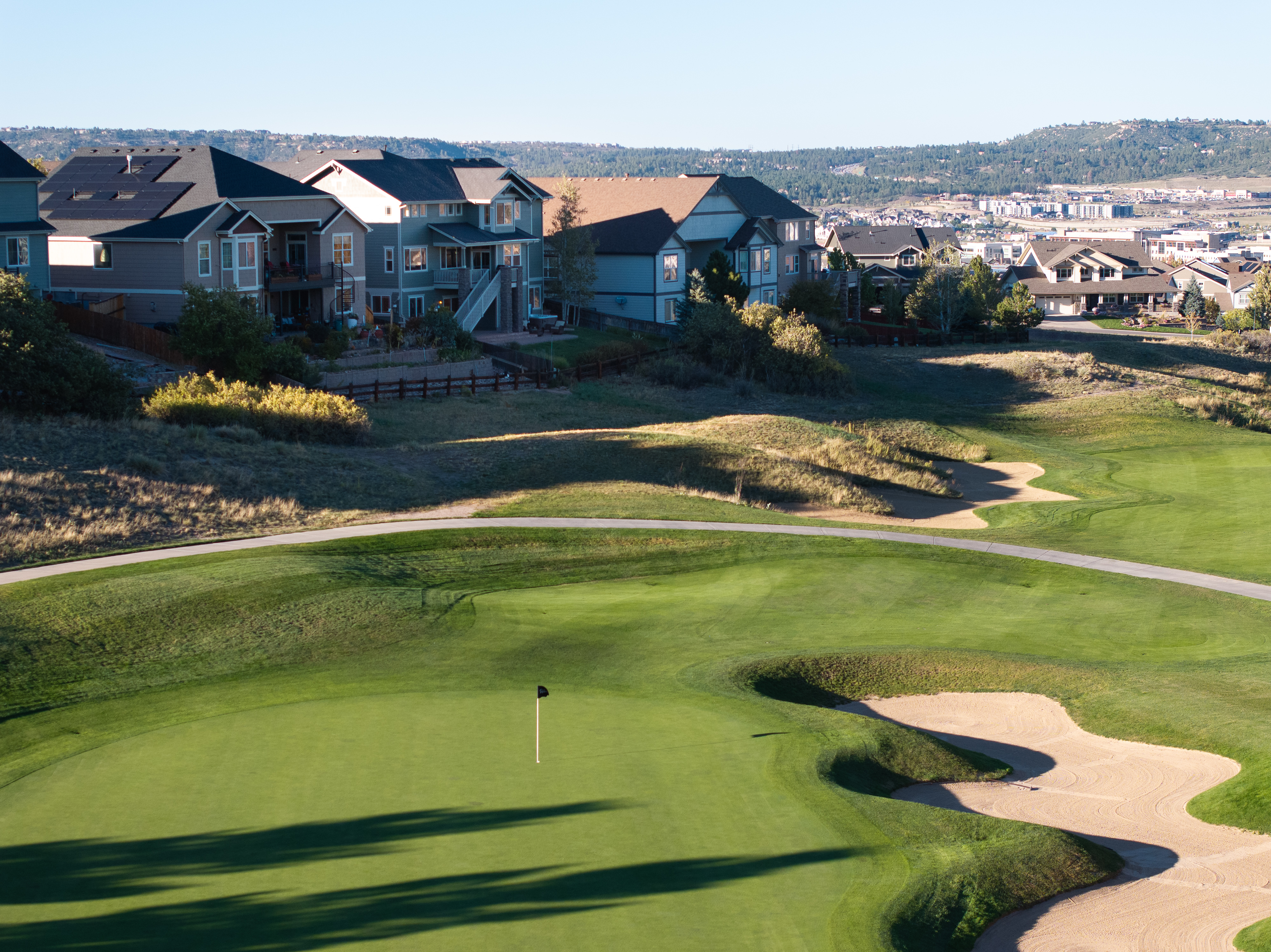  Red Hawk Ridge Fairway Home with Massive Island Kitchen & Walk-Out Golf Entertai - 物件實景