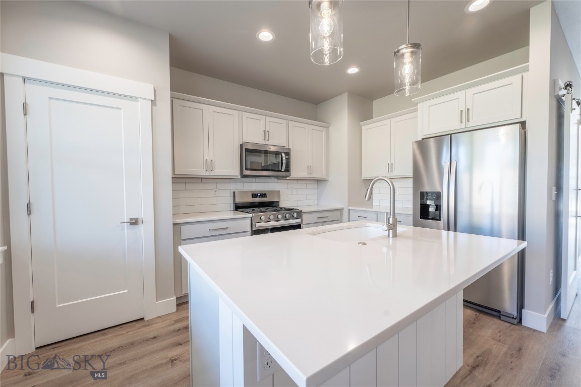 Bozeman, Montana, 59718, United States, 4 Bedrooms Bedrooms, ,2 BathroomsBathrooms,Residential,For Sale,1907134