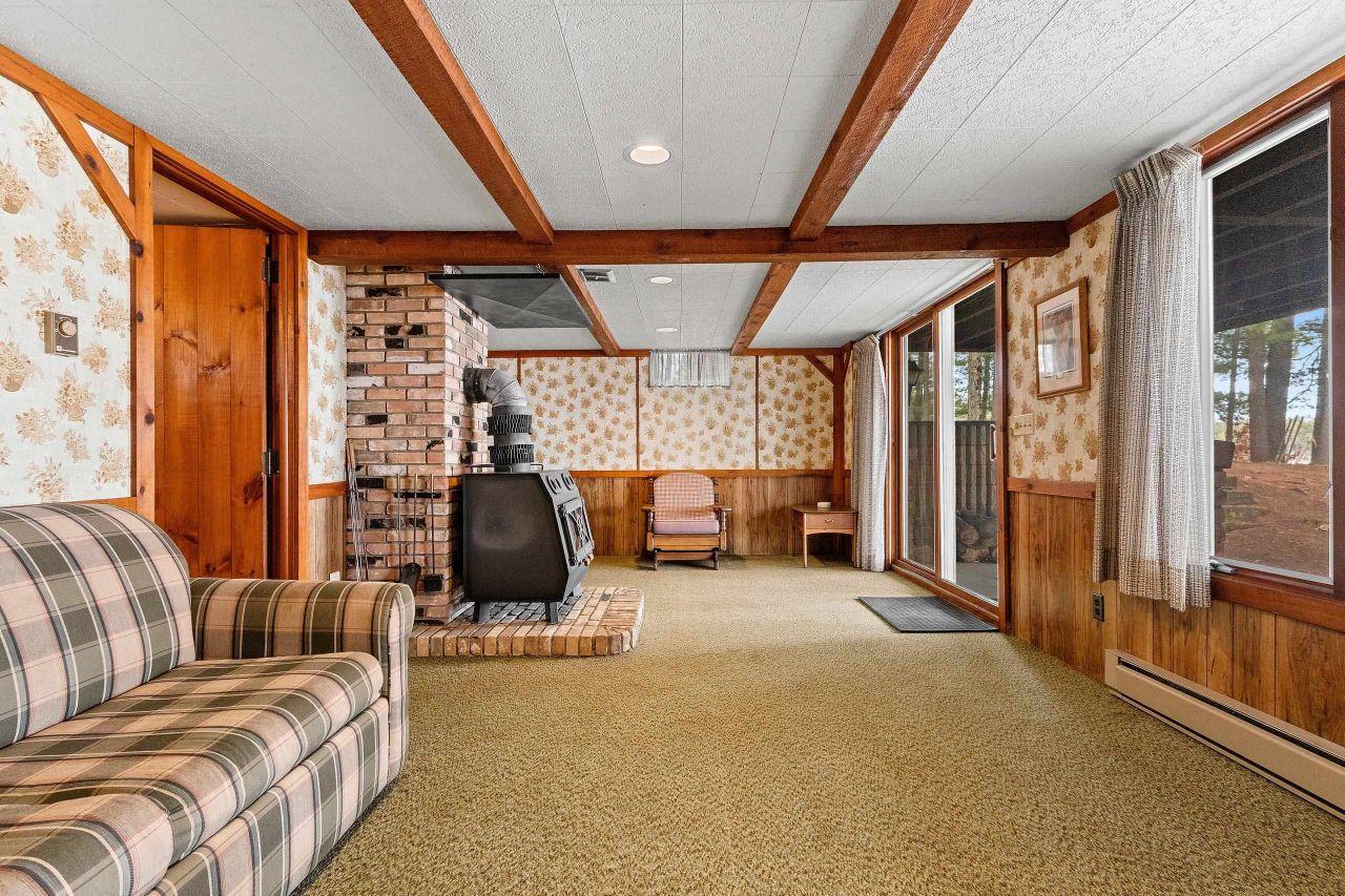 CLINTONVILLE, Wisconsin, 54929, United States, 3 Bedrooms Bedrooms, ,1 BathroomBathrooms,Residential,For Sale,1828359
