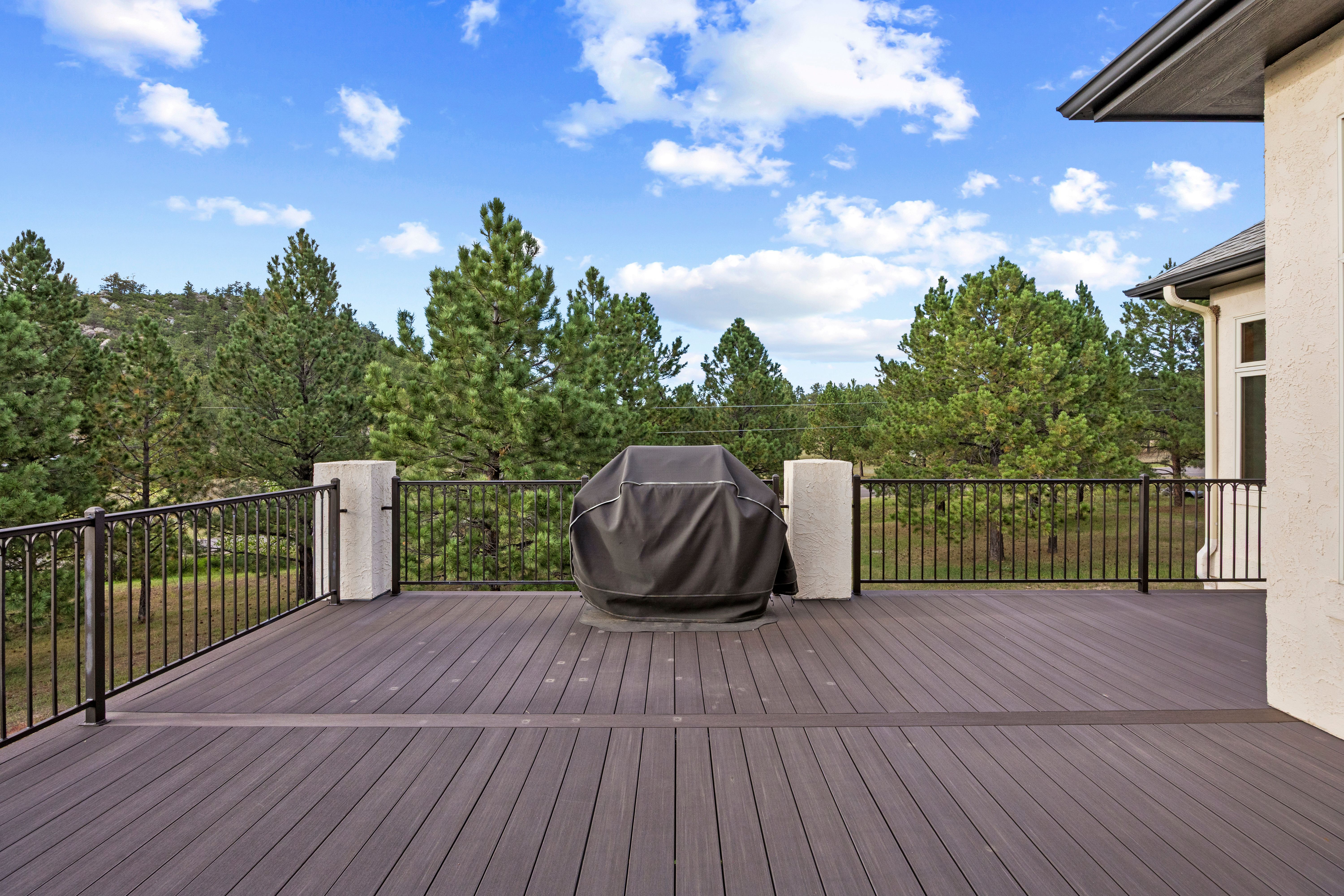 Set on over 4 acres in Perry Park East - 物件實景