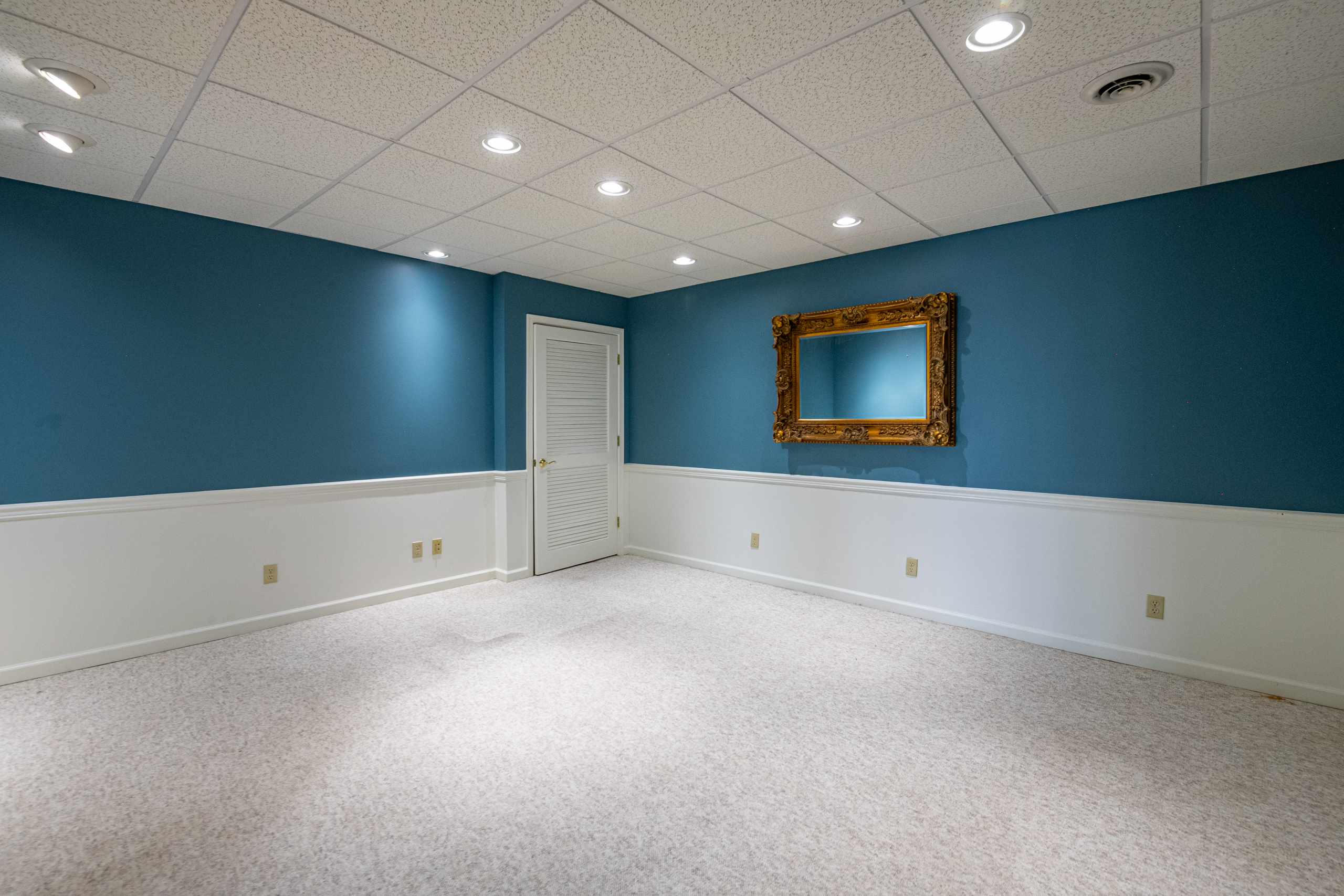Sinking Spring, Pennsylvania, 19608, United States, 5 Bedrooms Bedrooms, ,5 BathroomsBathrooms,Residential,For Sale,1900747