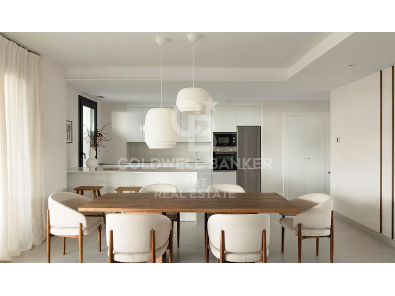 Marbella, Andalusia, ES, 3 Bedrooms Bedrooms, ,3 BathroomsBathrooms,Residential,For Sale,1804518