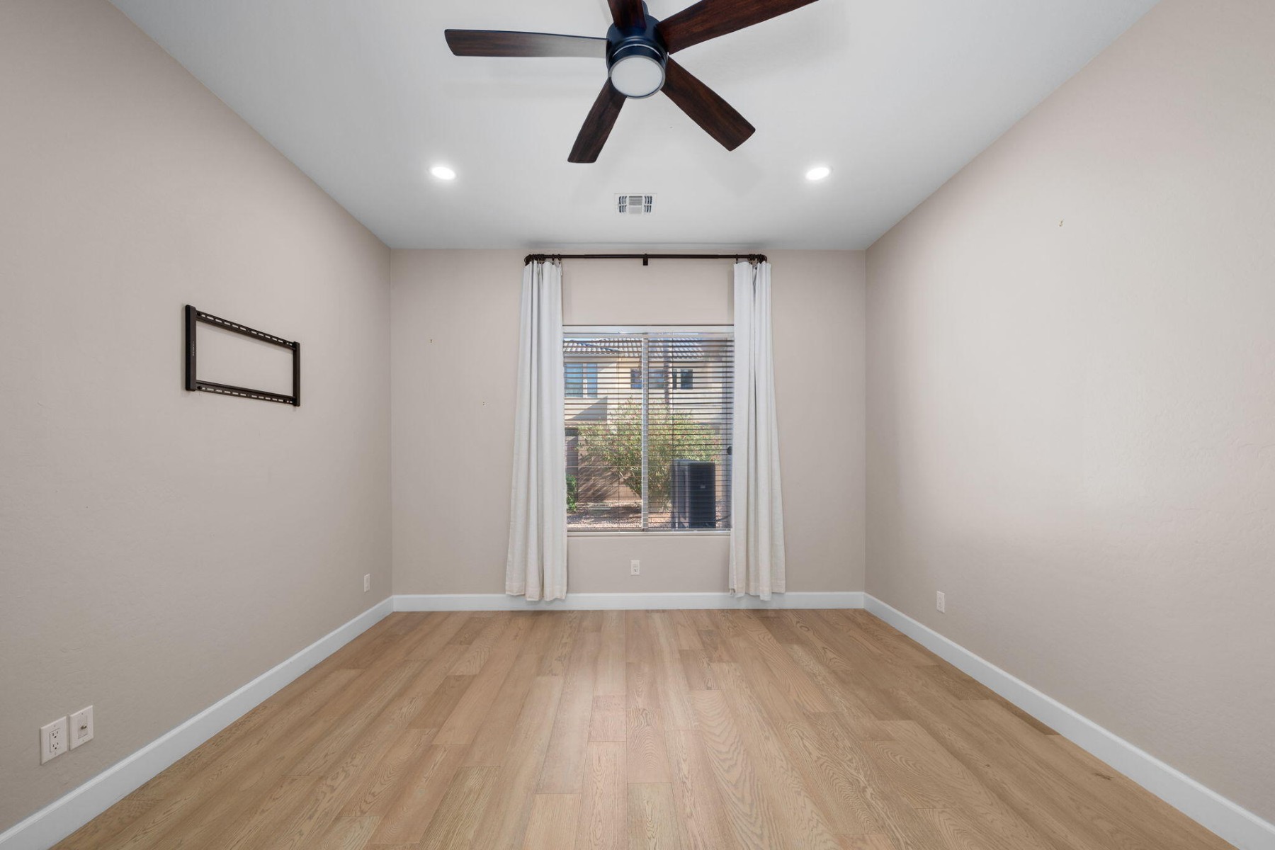  2517 S Constellation Way  Gilbert, AZ - 物件實景