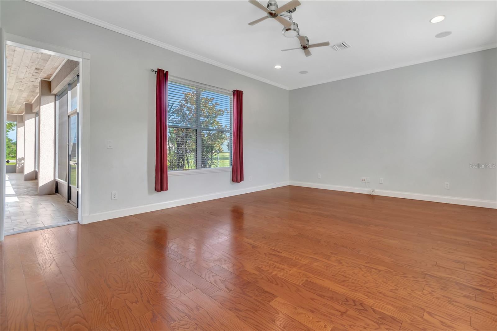 GROVELAND, Florida, 34736, United States, 4 Bedrooms Bedrooms, ,4 BathroomsBathrooms,Residential,For Sale,1917784