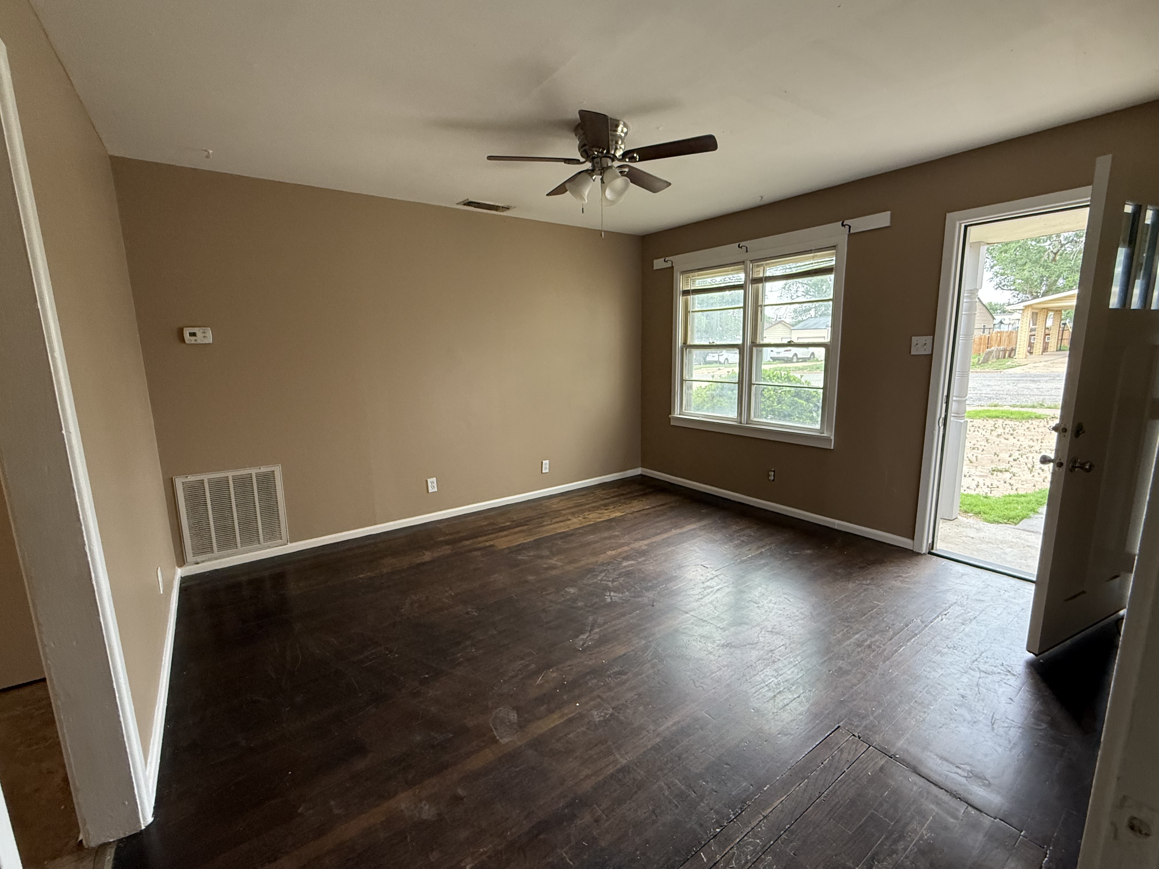 Avenue F , Levelland, TX 79336 #1